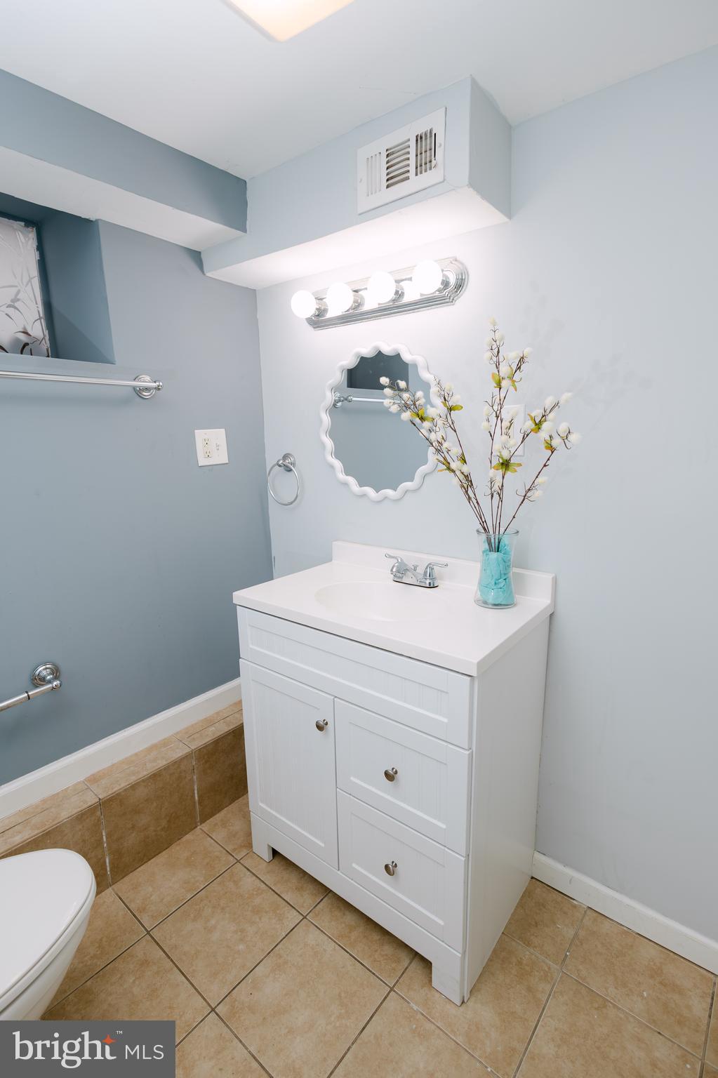 WYMAN PARK HAMPDEN - Residential