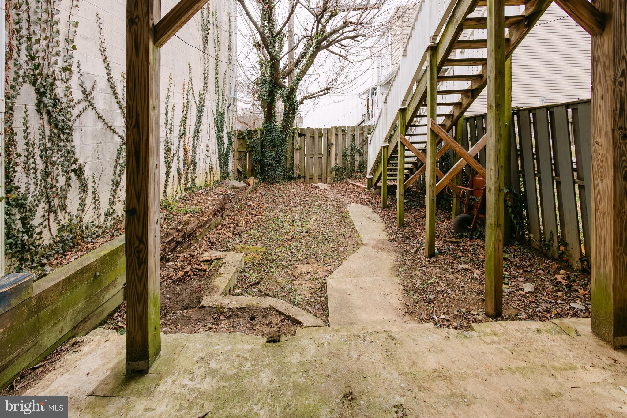 WYMAN PARK HAMPDEN - Residential