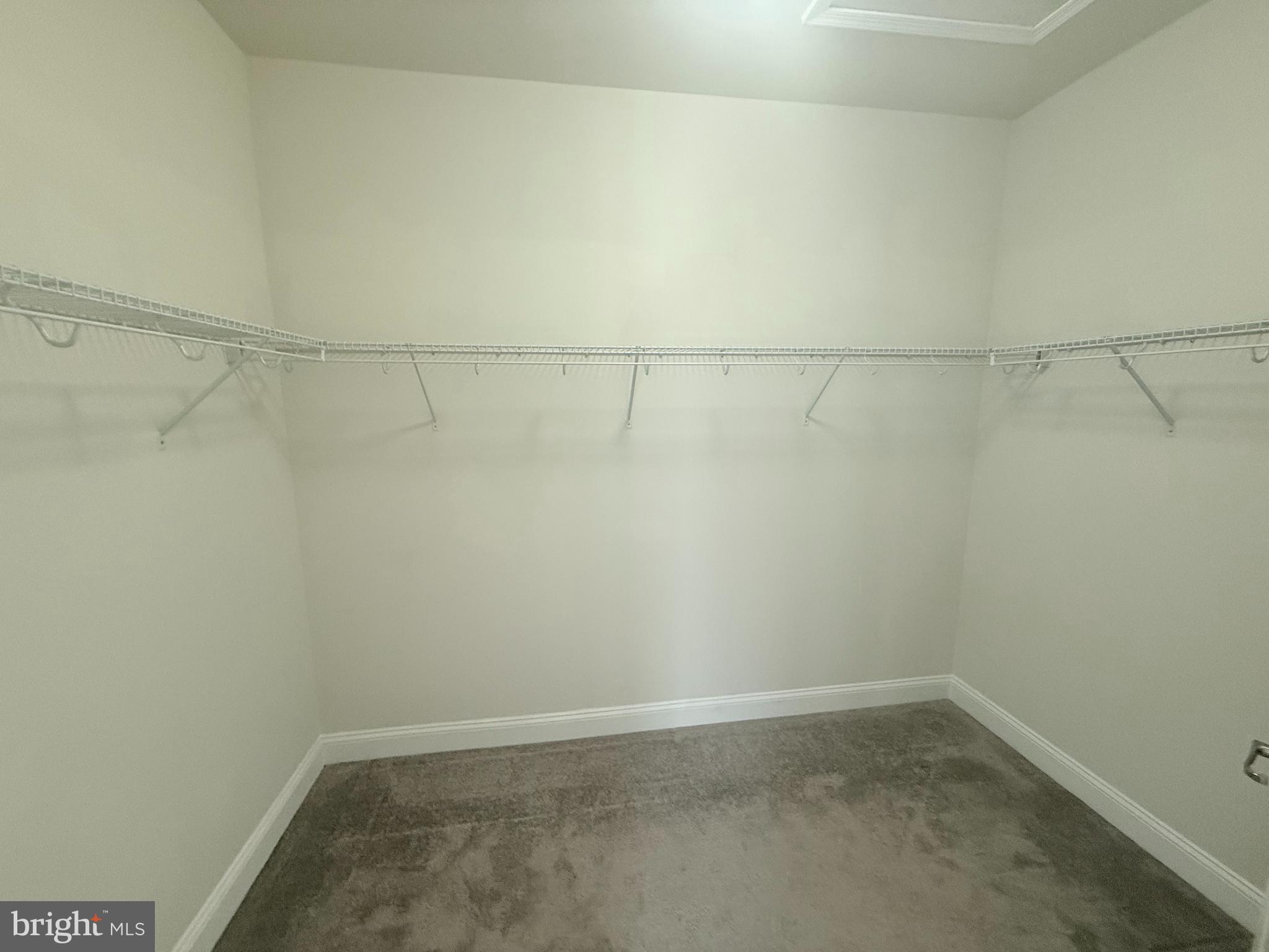 OXFORD SQUARE - Residential Lease