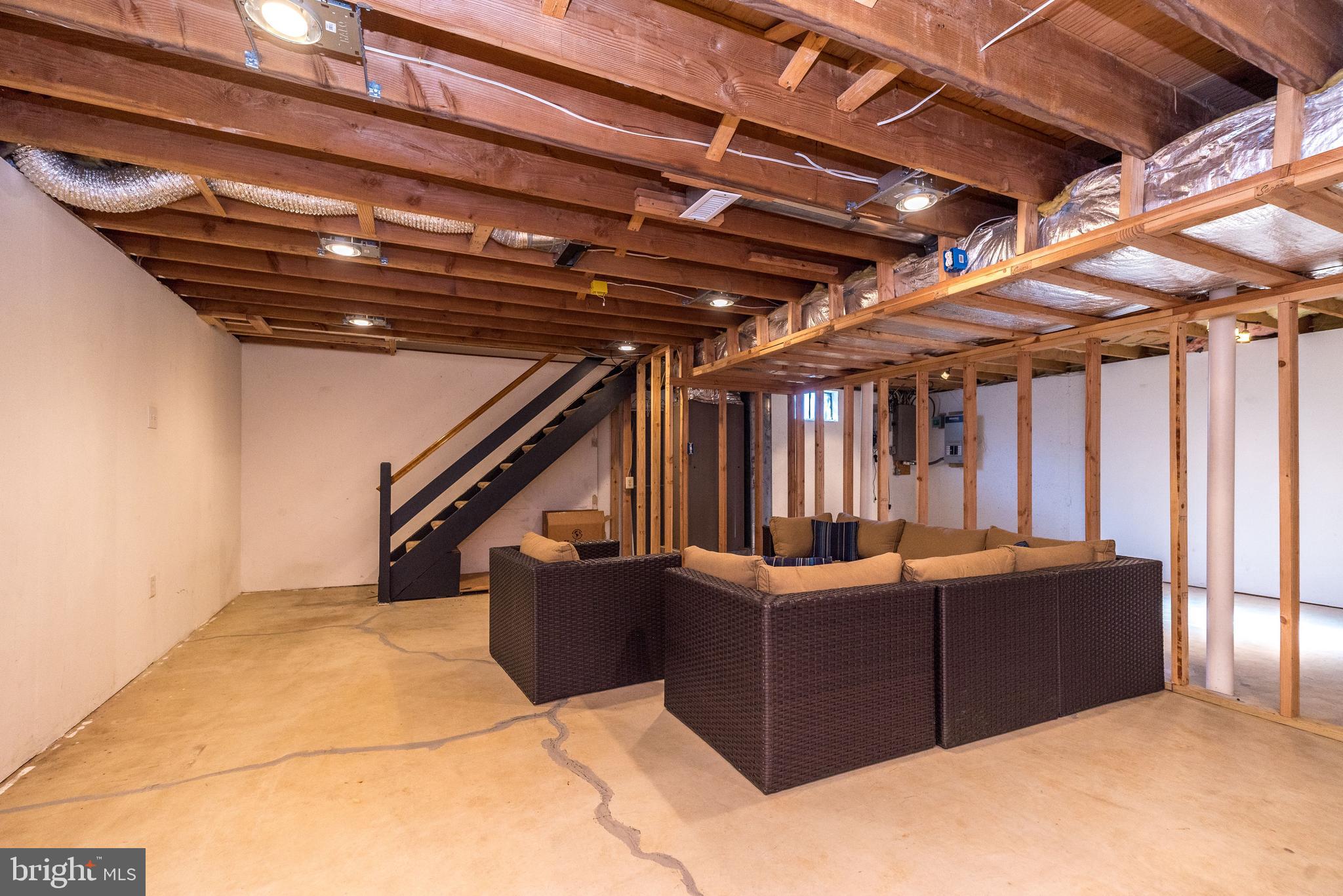 COUNTRY GREENE - Residential