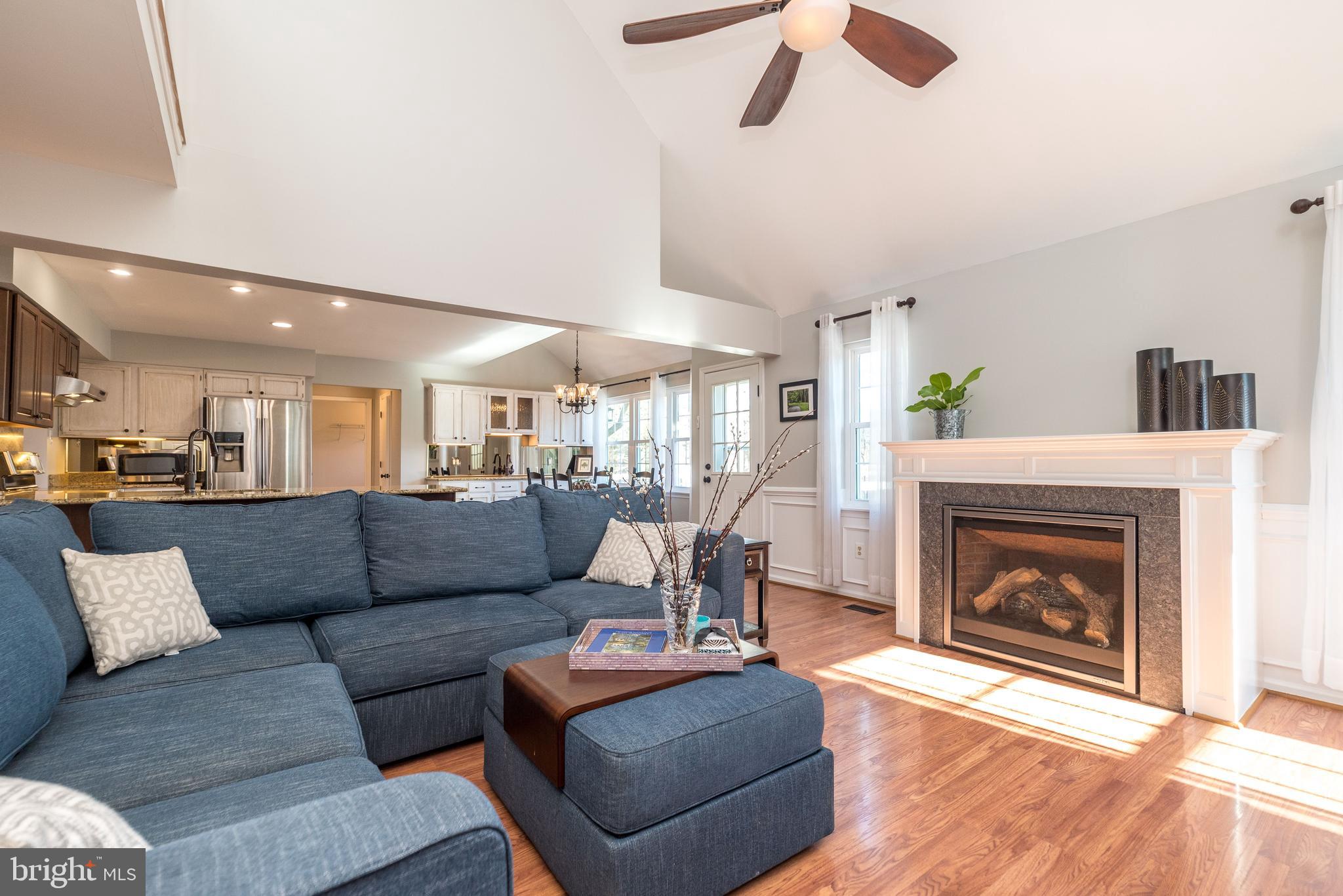 COUNTRY GREENE - Residential