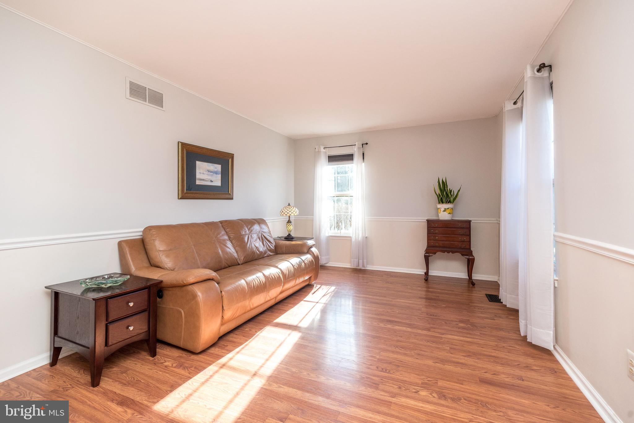 COUNTRY GREENE - Residential