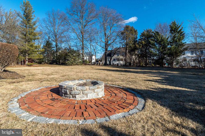 COUNTRY GREENE - Residential