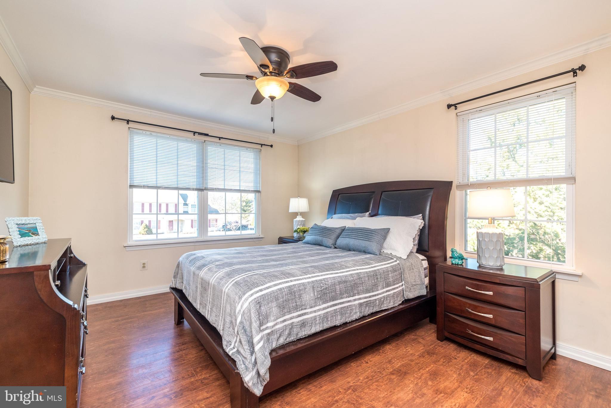 COUNTRY GREENE - Residential