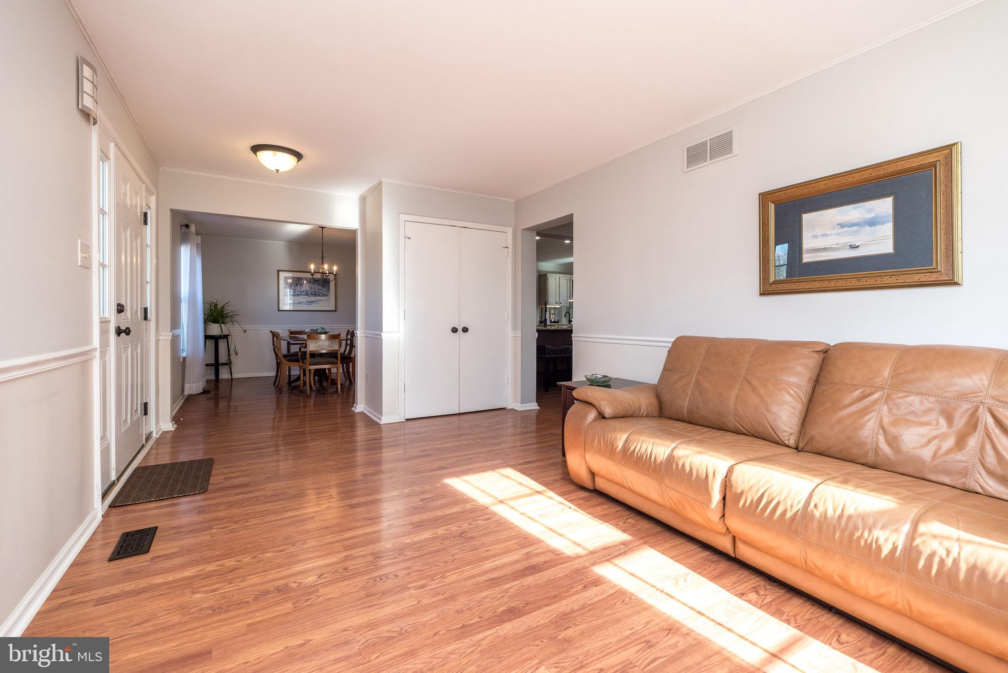 COUNTRY GREENE - Residential