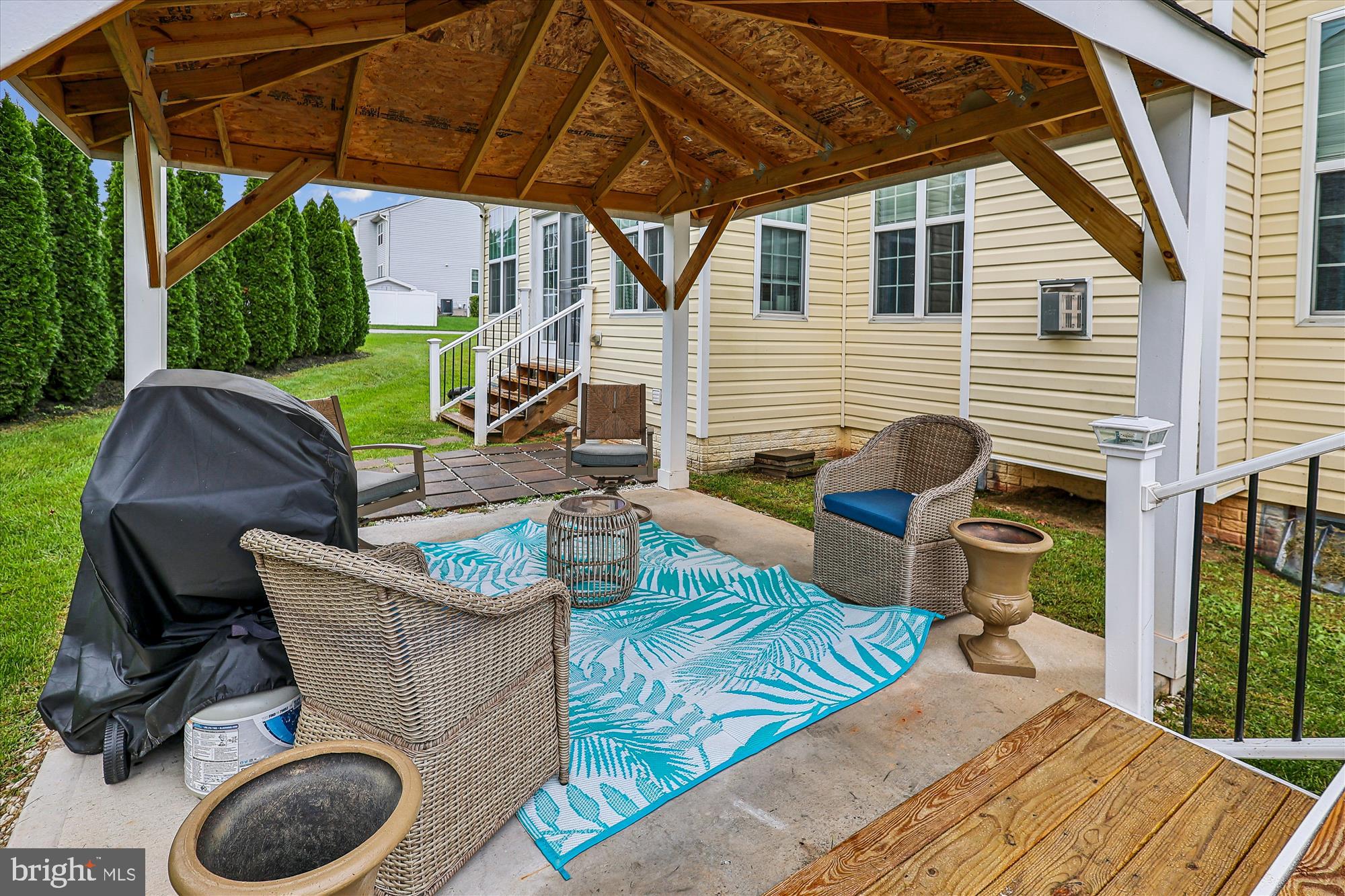 BROOKWOOD RUN - Residential