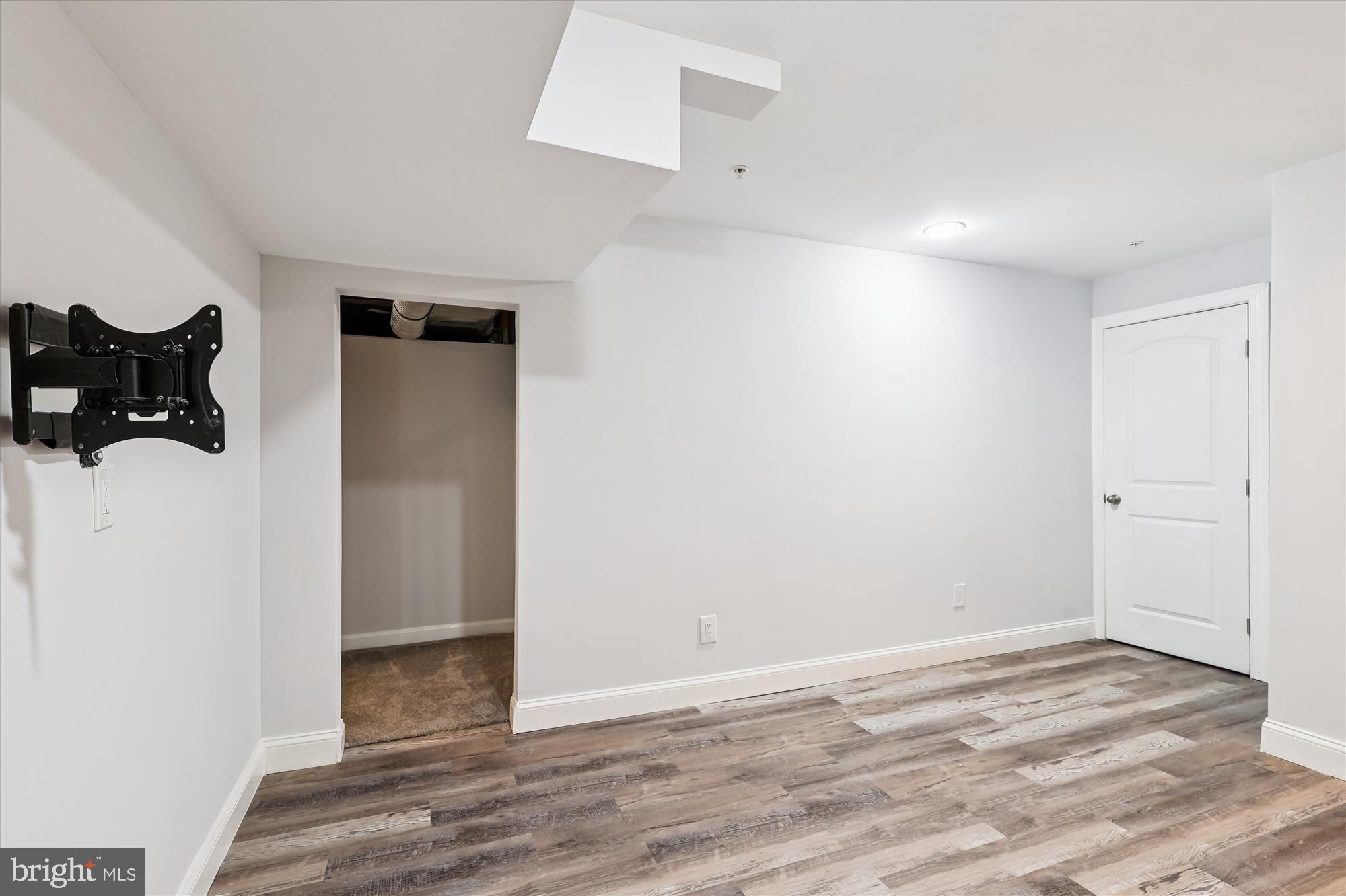 BROOKWOOD RUN - Residential