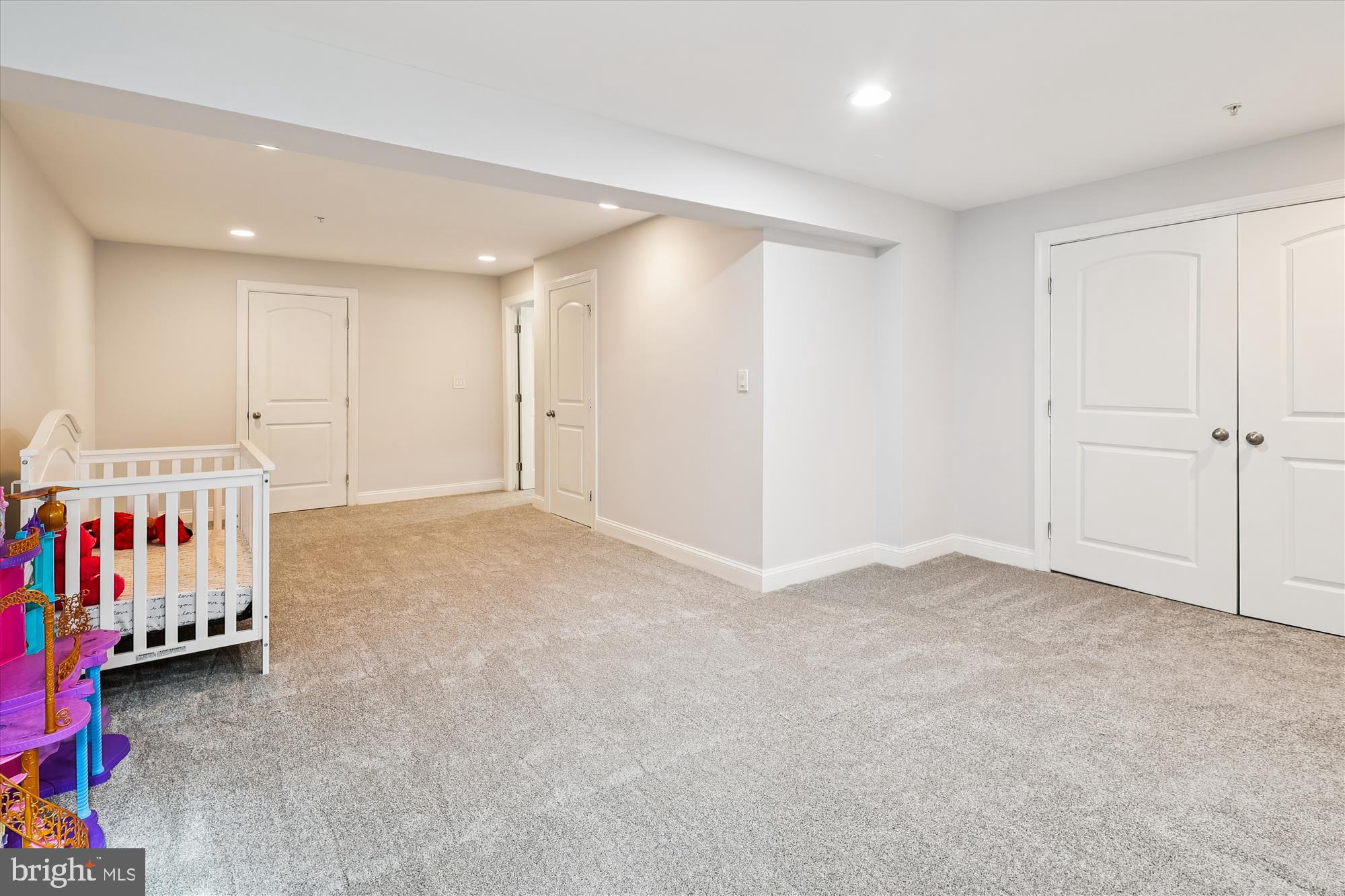 BROOKWOOD RUN - Residential