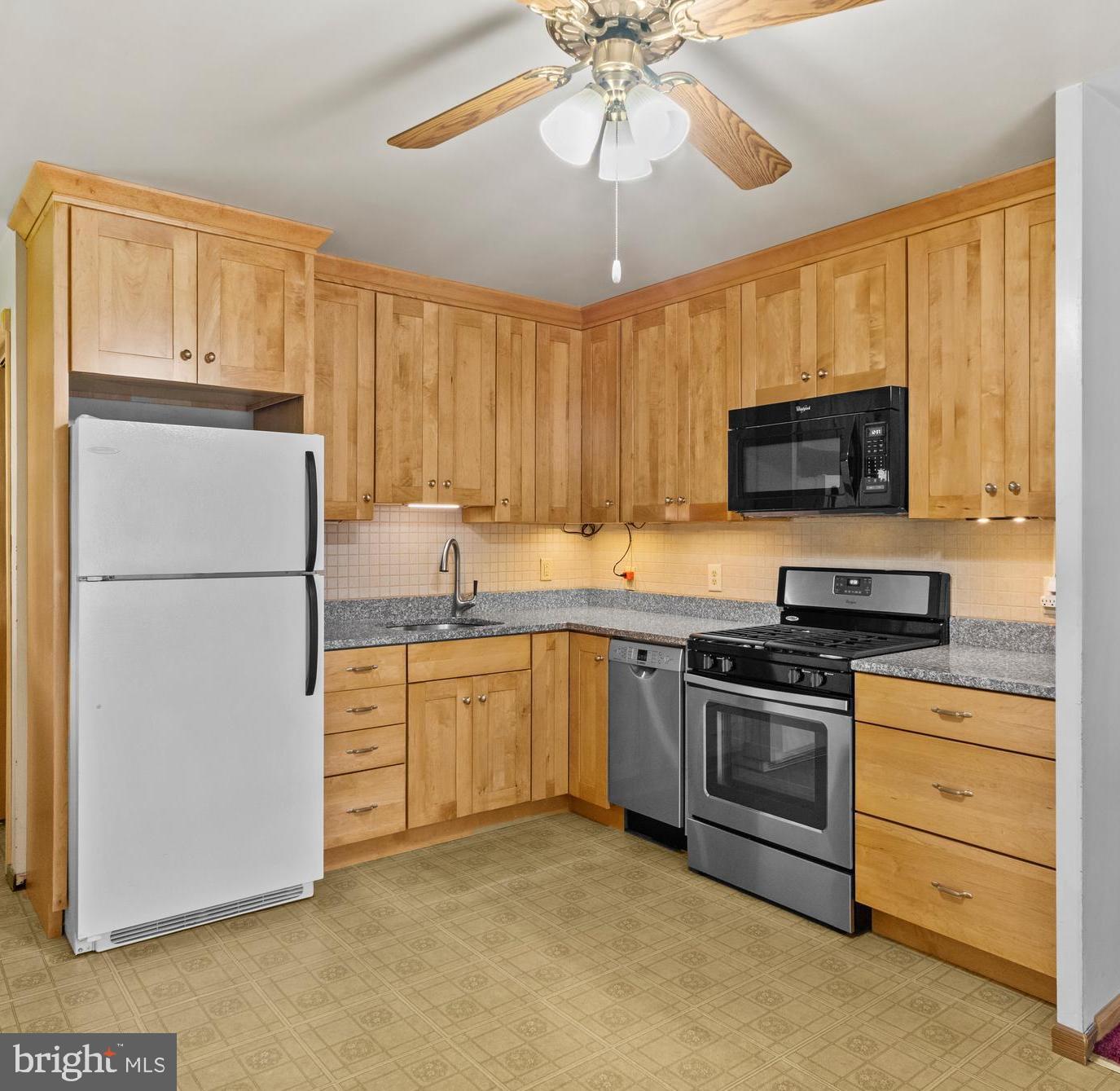 1316 MEADOWVALE ROAD