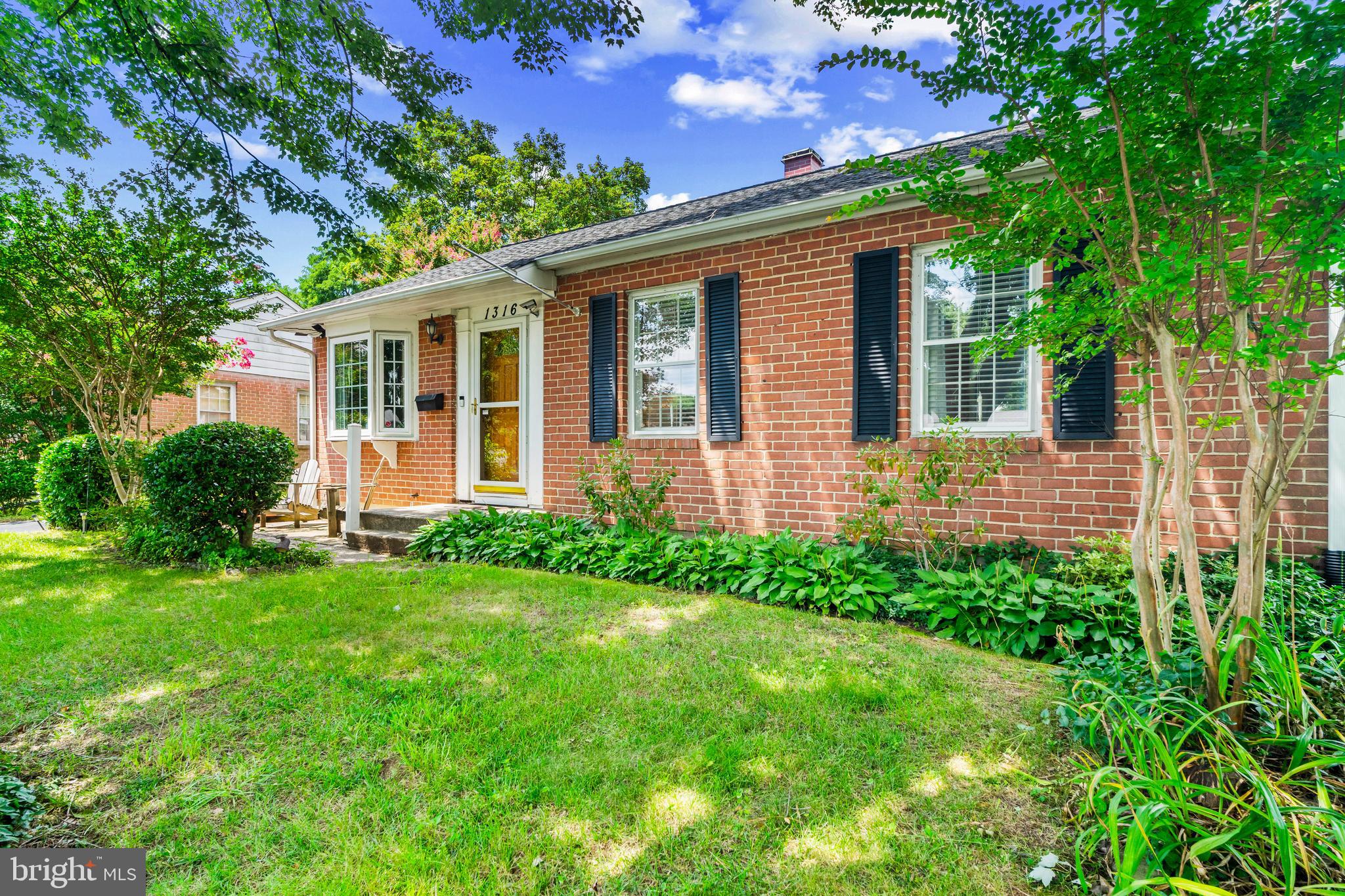 1316 MEADOWVALE ROAD
