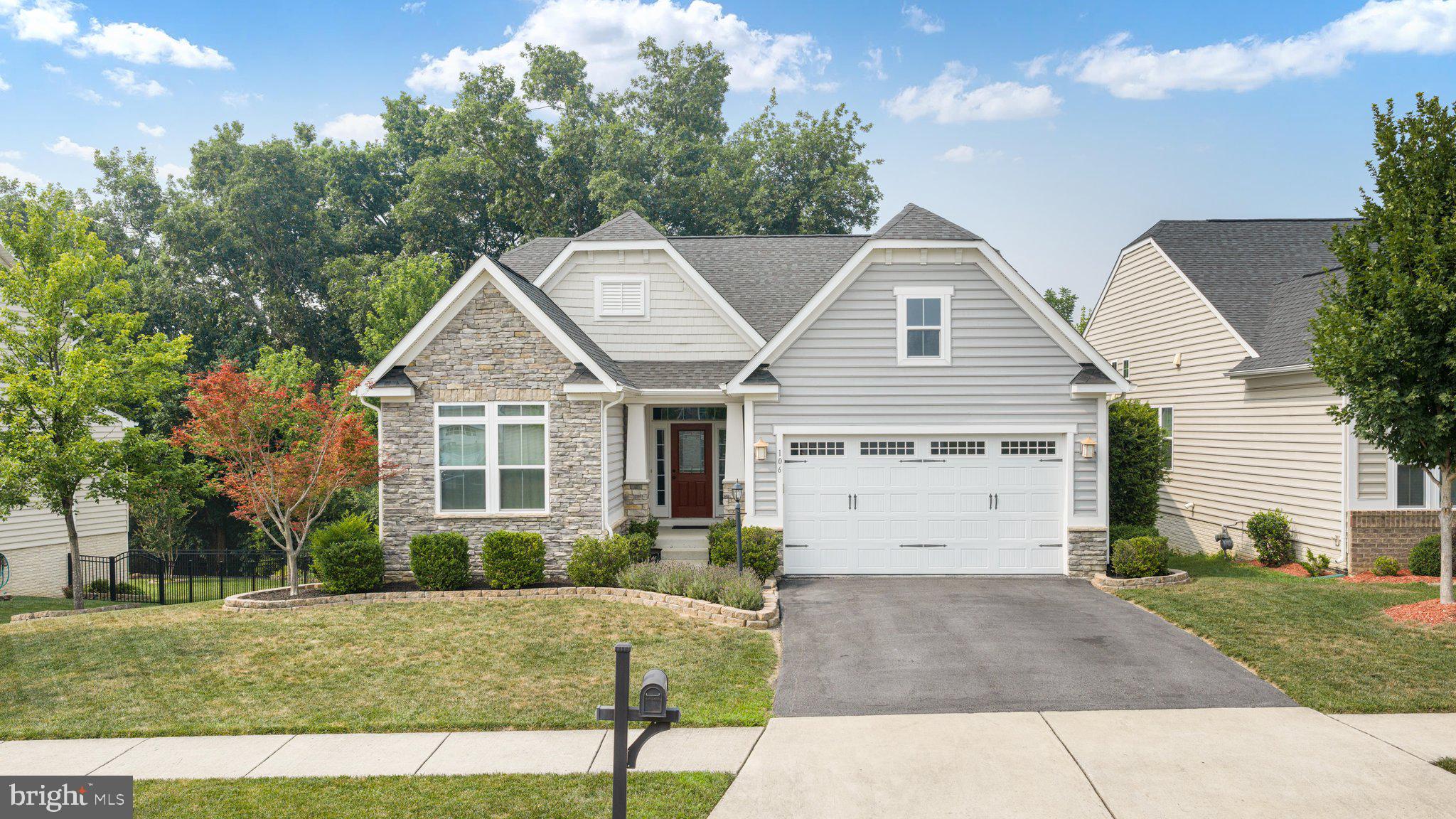 106 ATLANTIS LANE