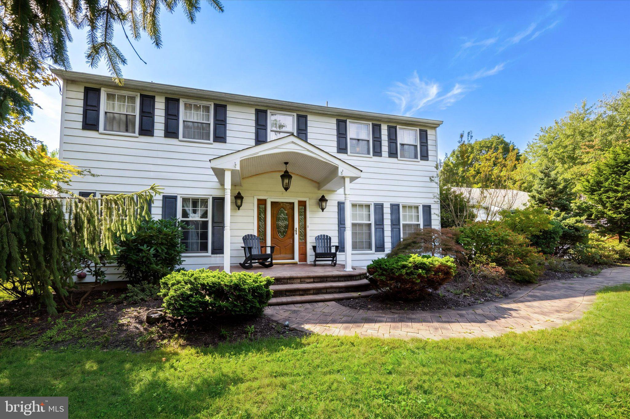 48 BRIDLE BROOK LANE