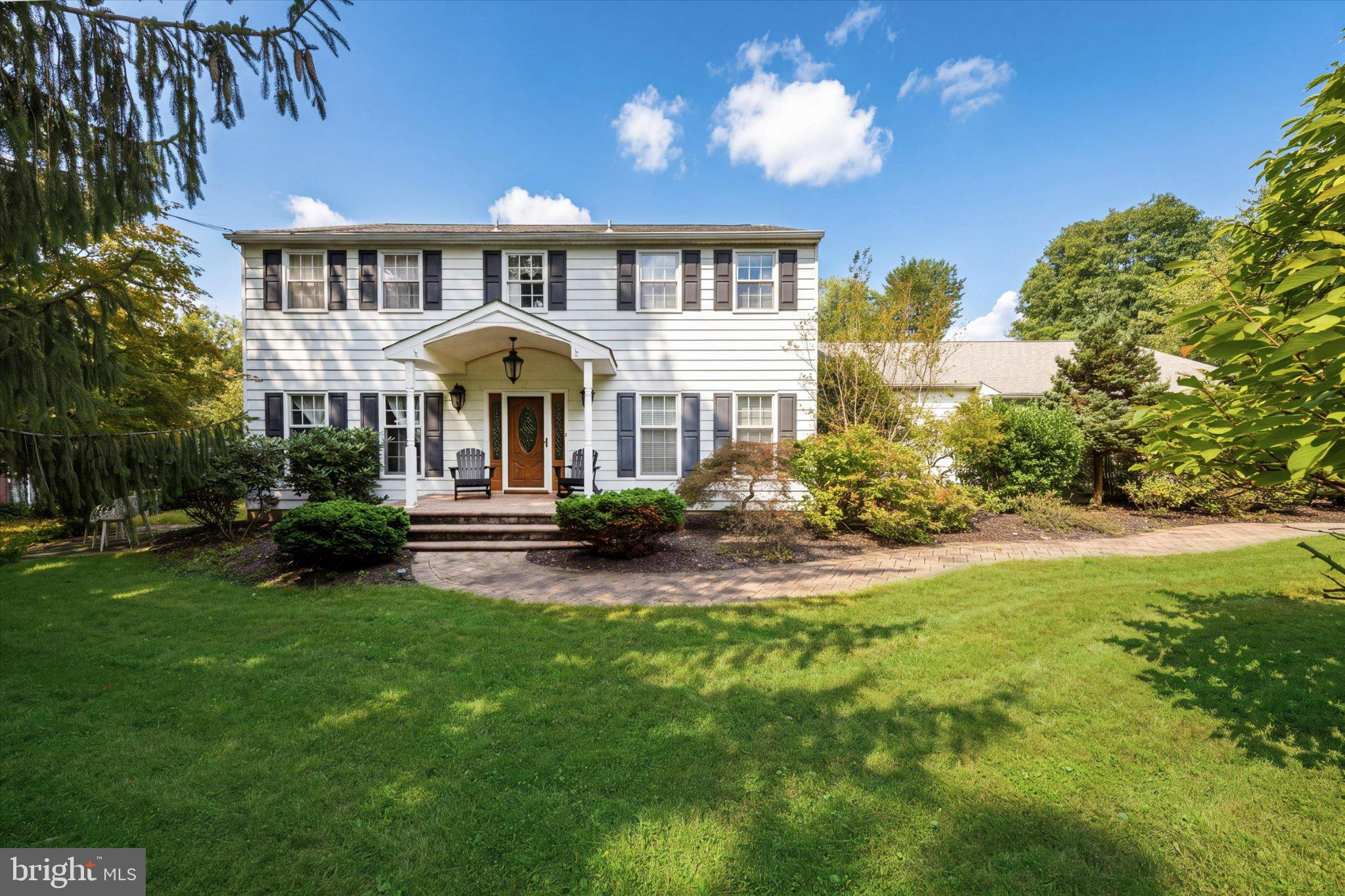 48 BRIDLE BROOK LANE