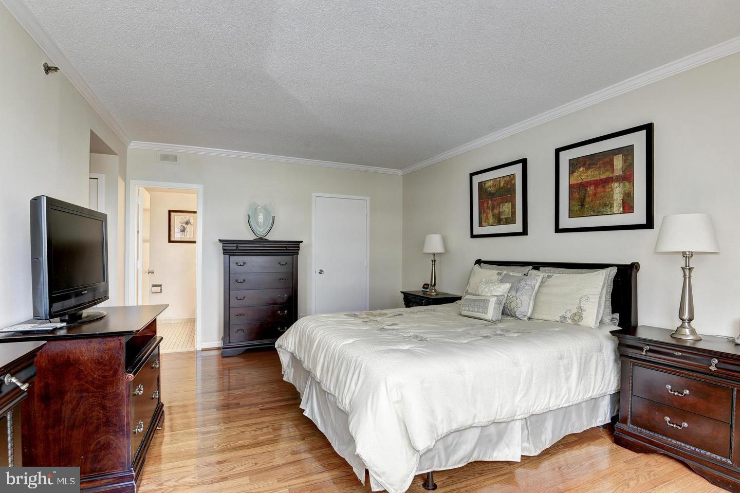 1805 CRYSTAL DRIVE 713S