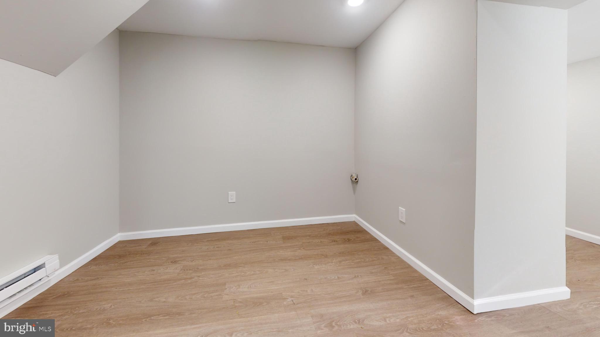 NICETOWN-TIOGA - Residential Lease