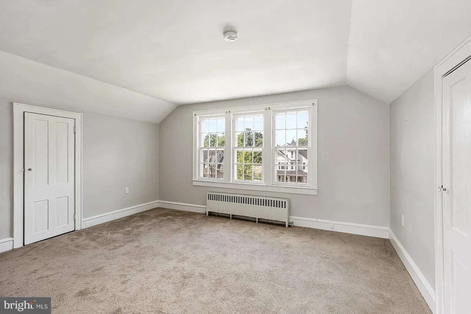 Berlin, New Jersey 08009, United States, 6 Bedrooms Bedrooms, ,Residential,Active,78550