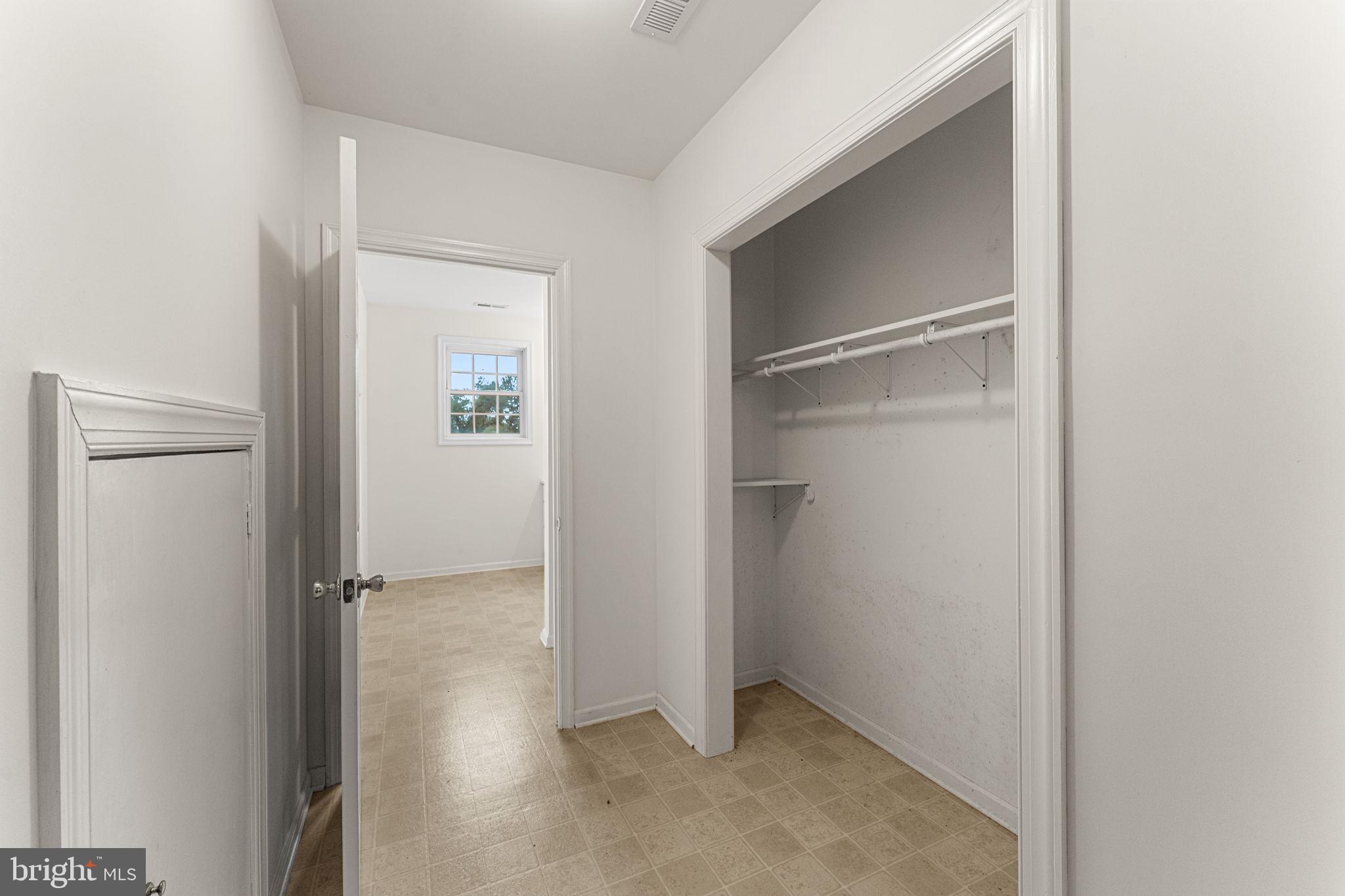 OLDHAMS - Residential