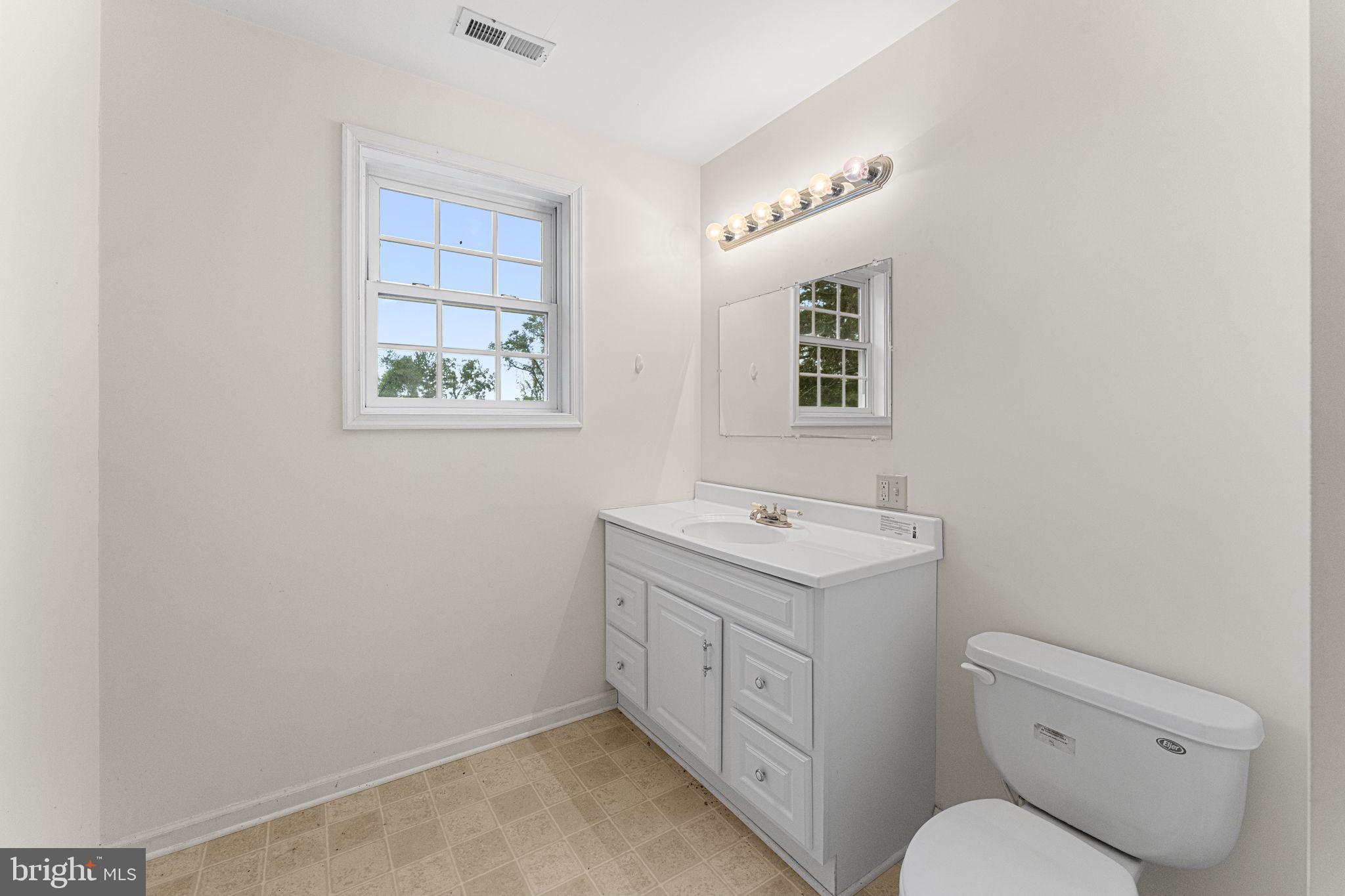 OLDHAMS - Residential