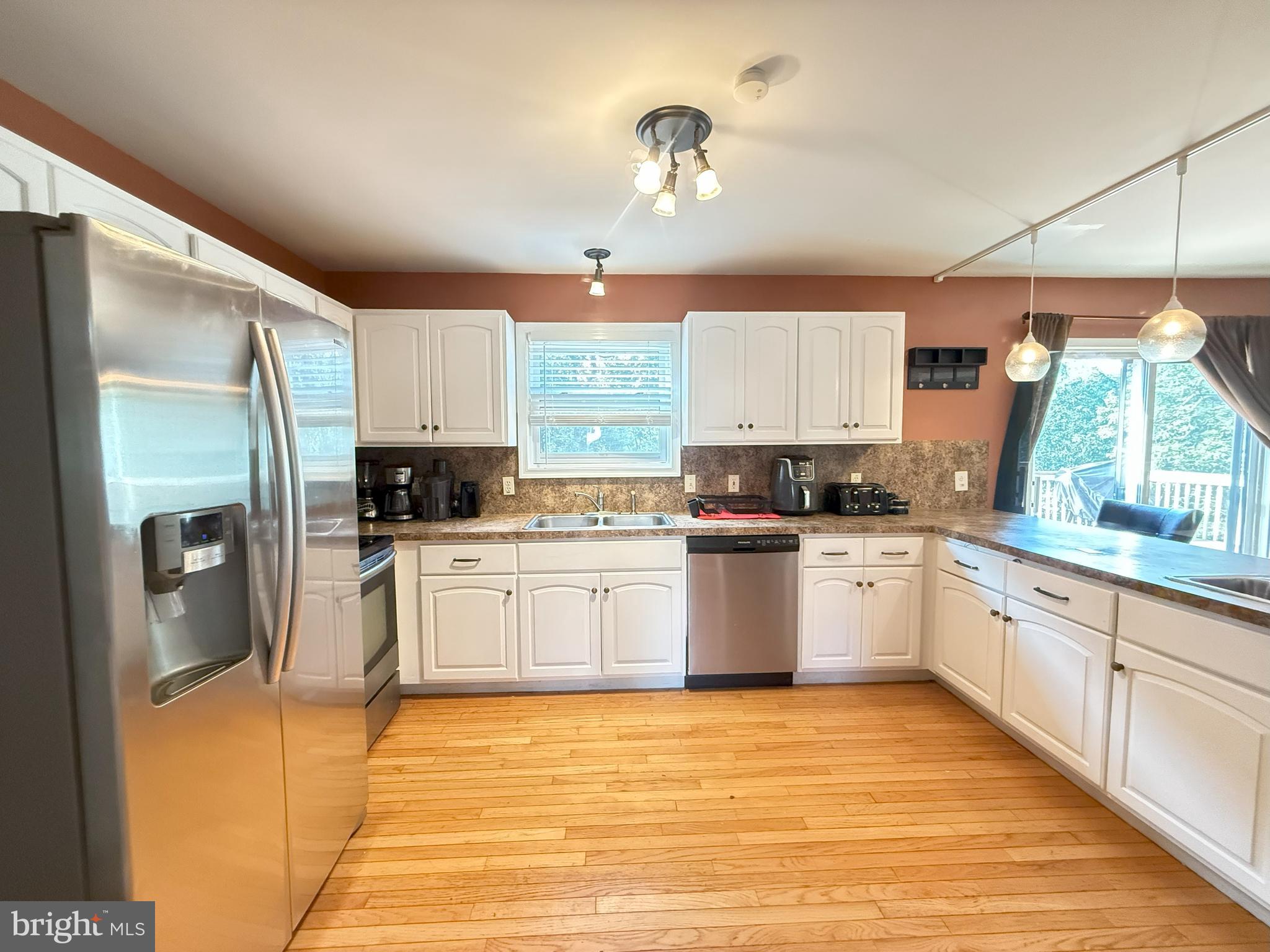 348 CLICKO LANE
