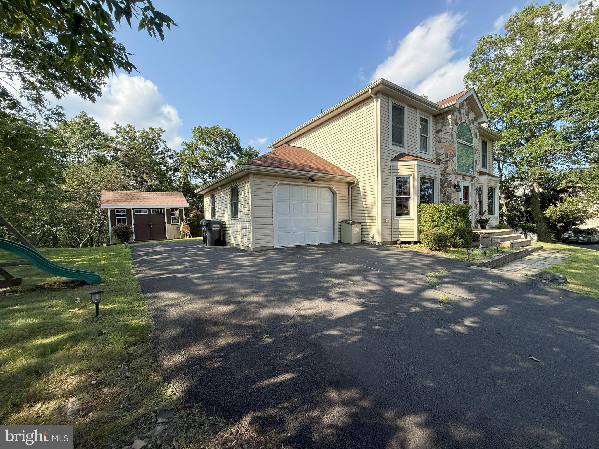 348 CLICKO LANE