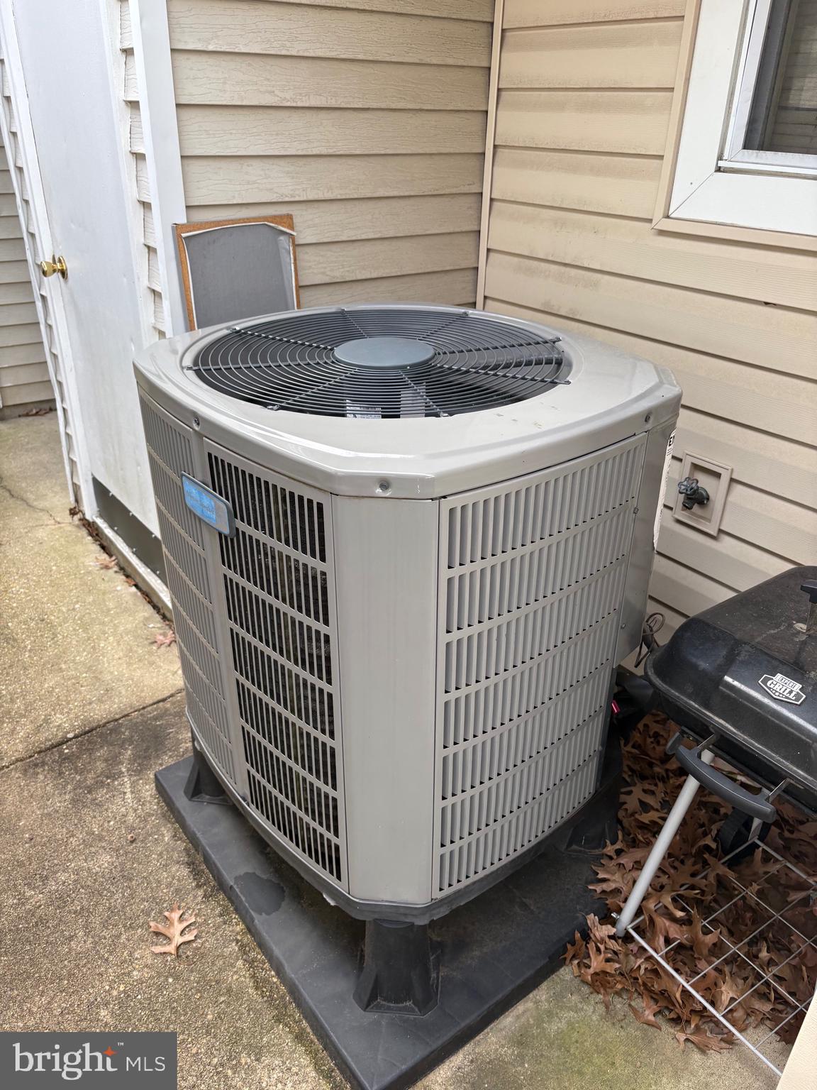 HUNTINGTON - Residential