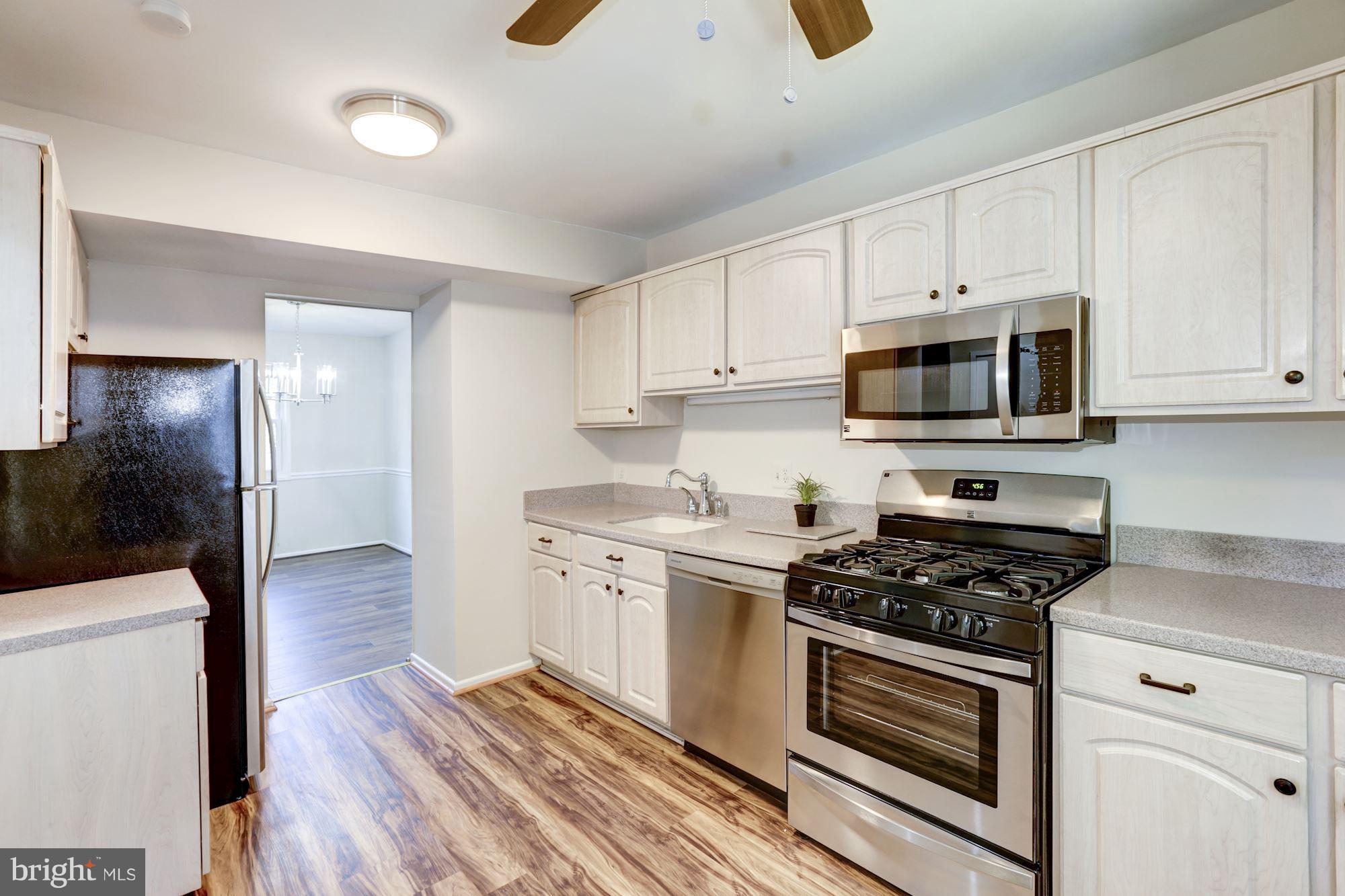 LAKE BRADDOCK - Residential