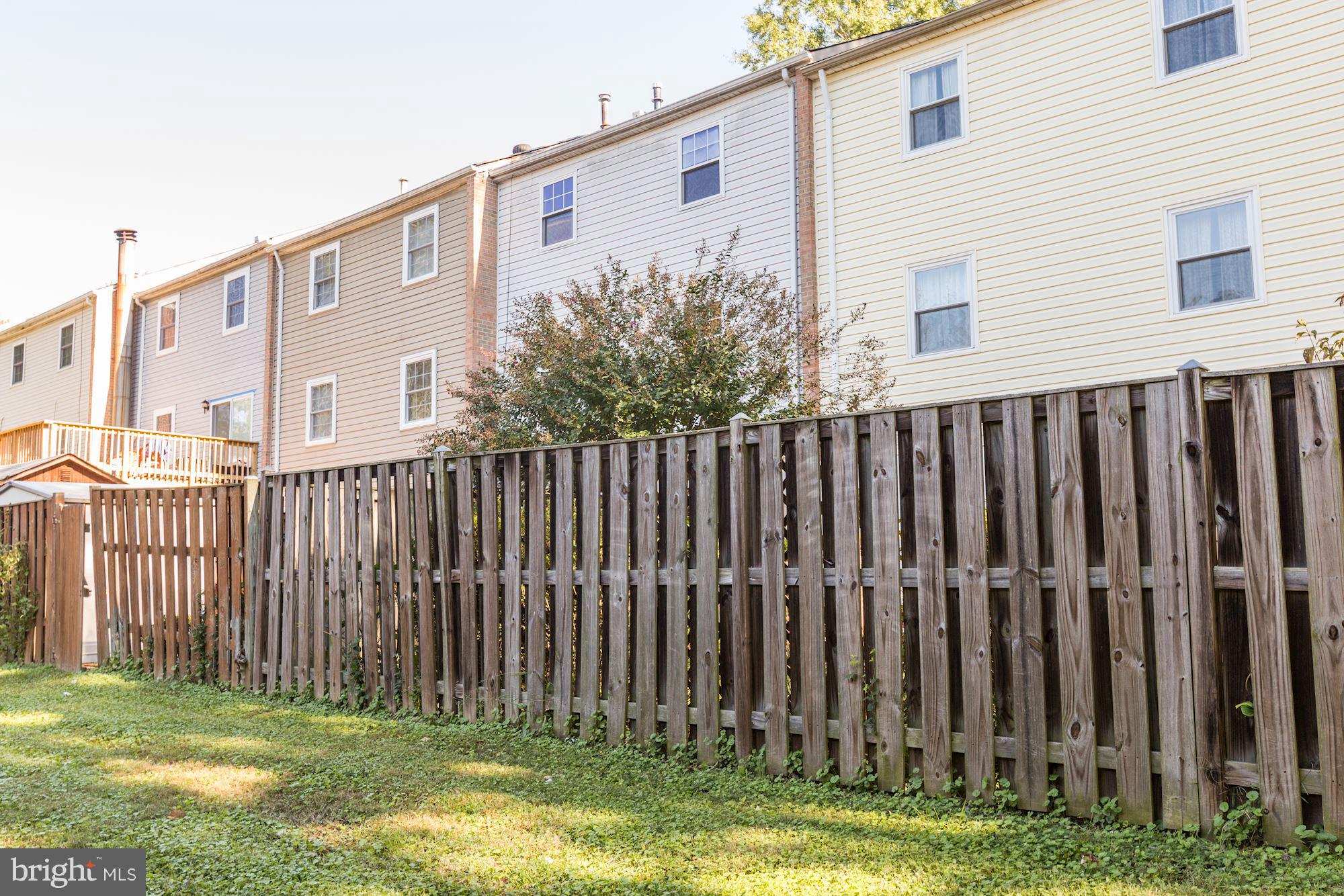 LAKE BRADDOCK - Residential