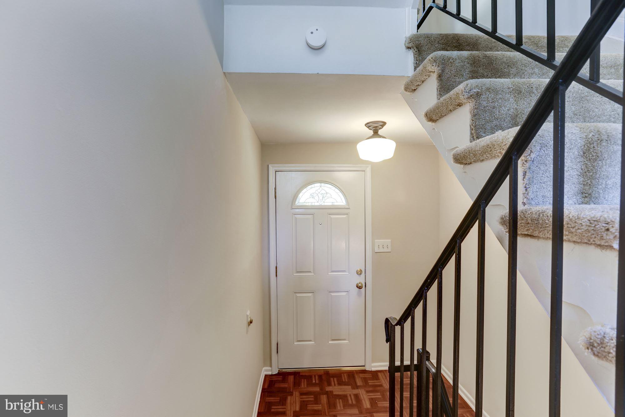 LAKE BRADDOCK - Residential