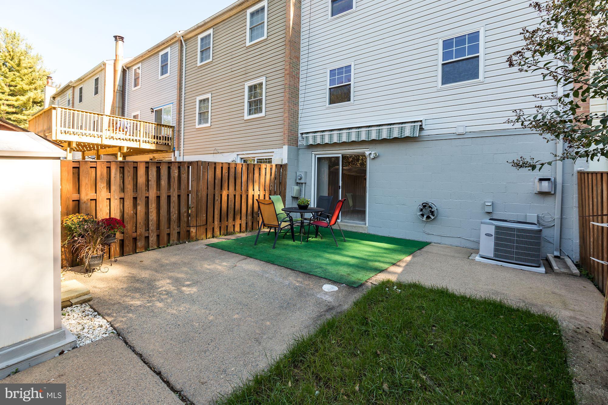 LAKE BRADDOCK - Residential