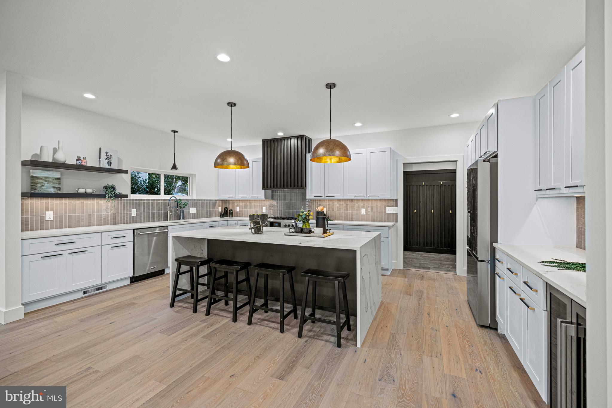 ALNOR HEIGHTS - Residential