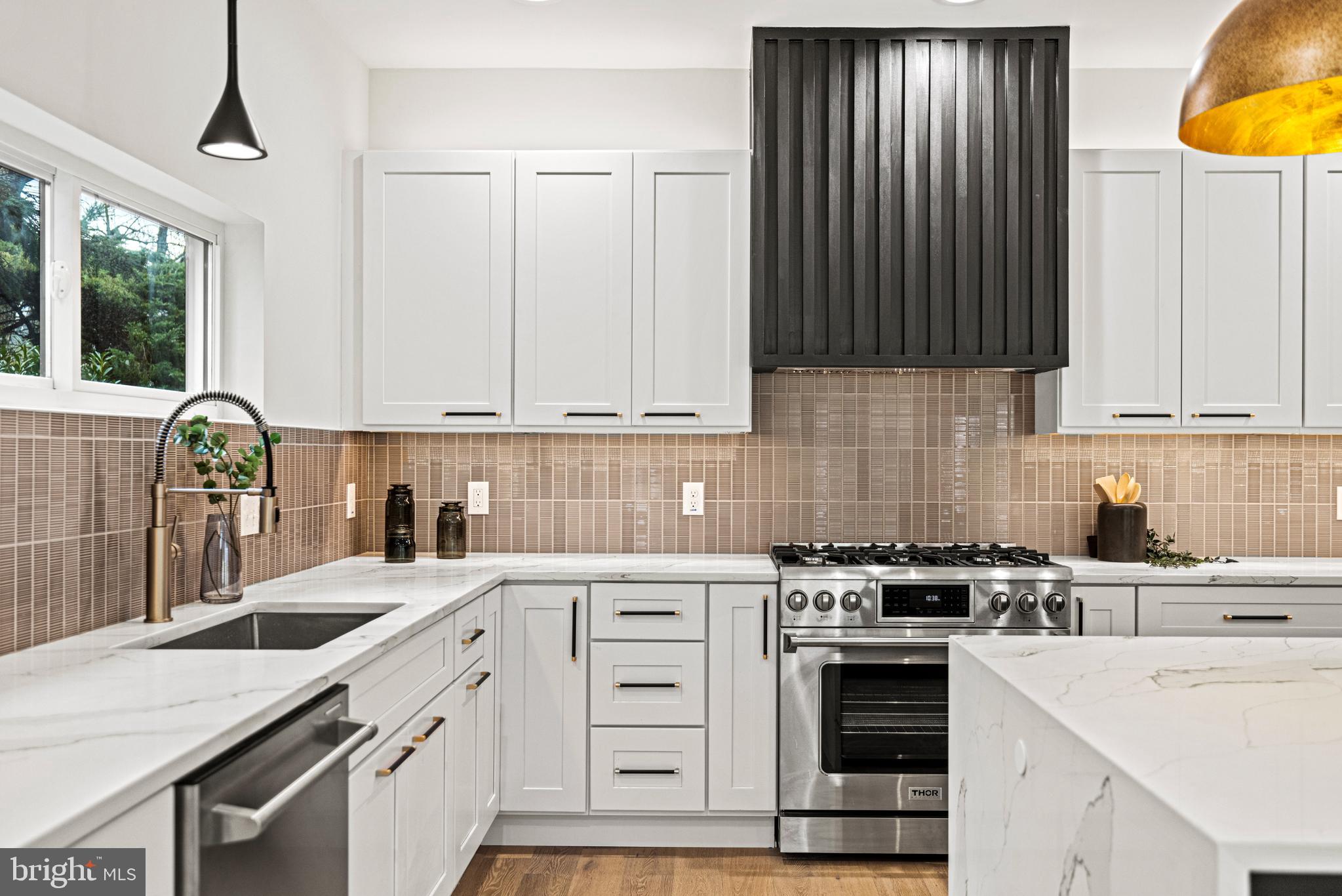 ALNOR HEIGHTS - Residential