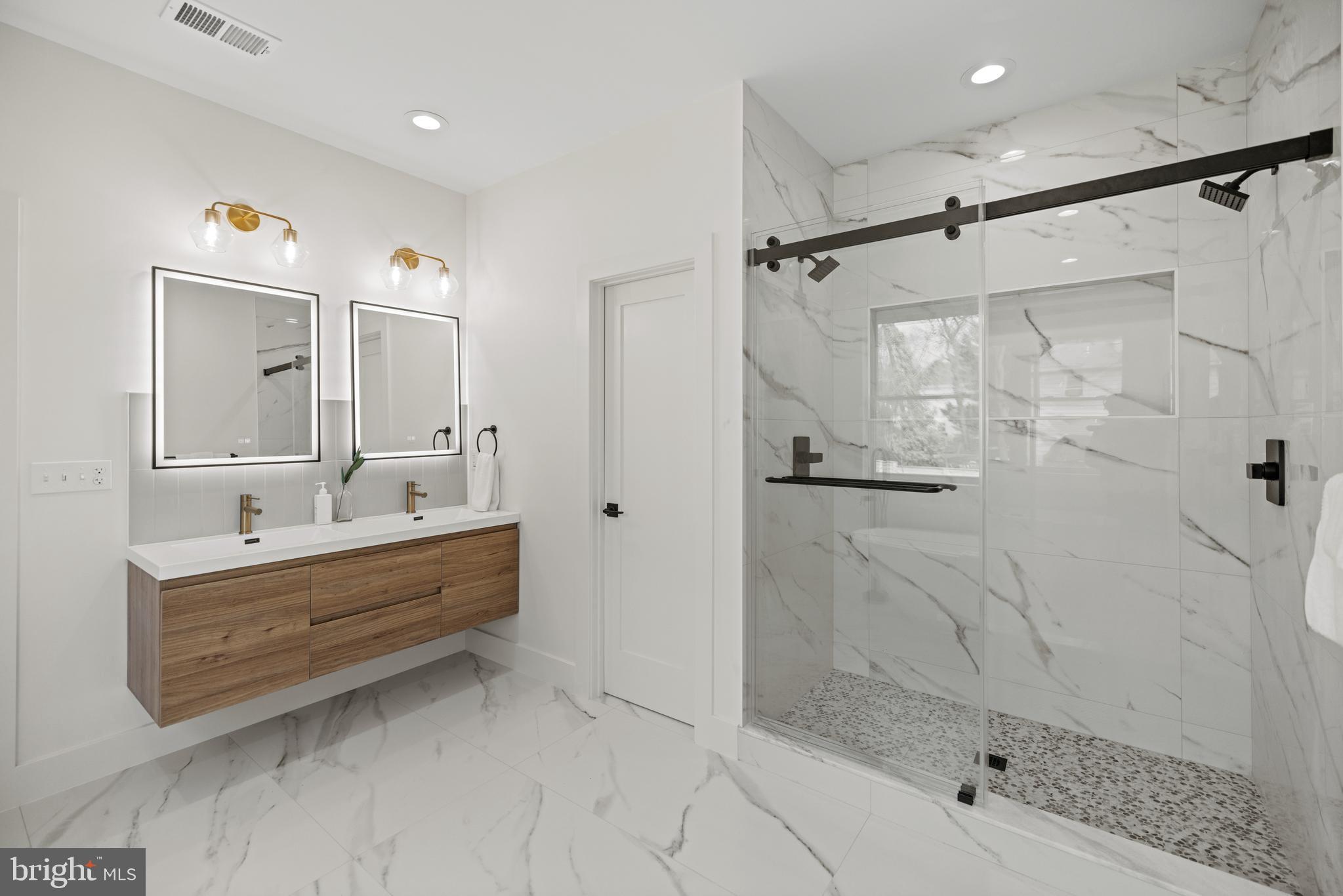 ALNOR HEIGHTS - Residential