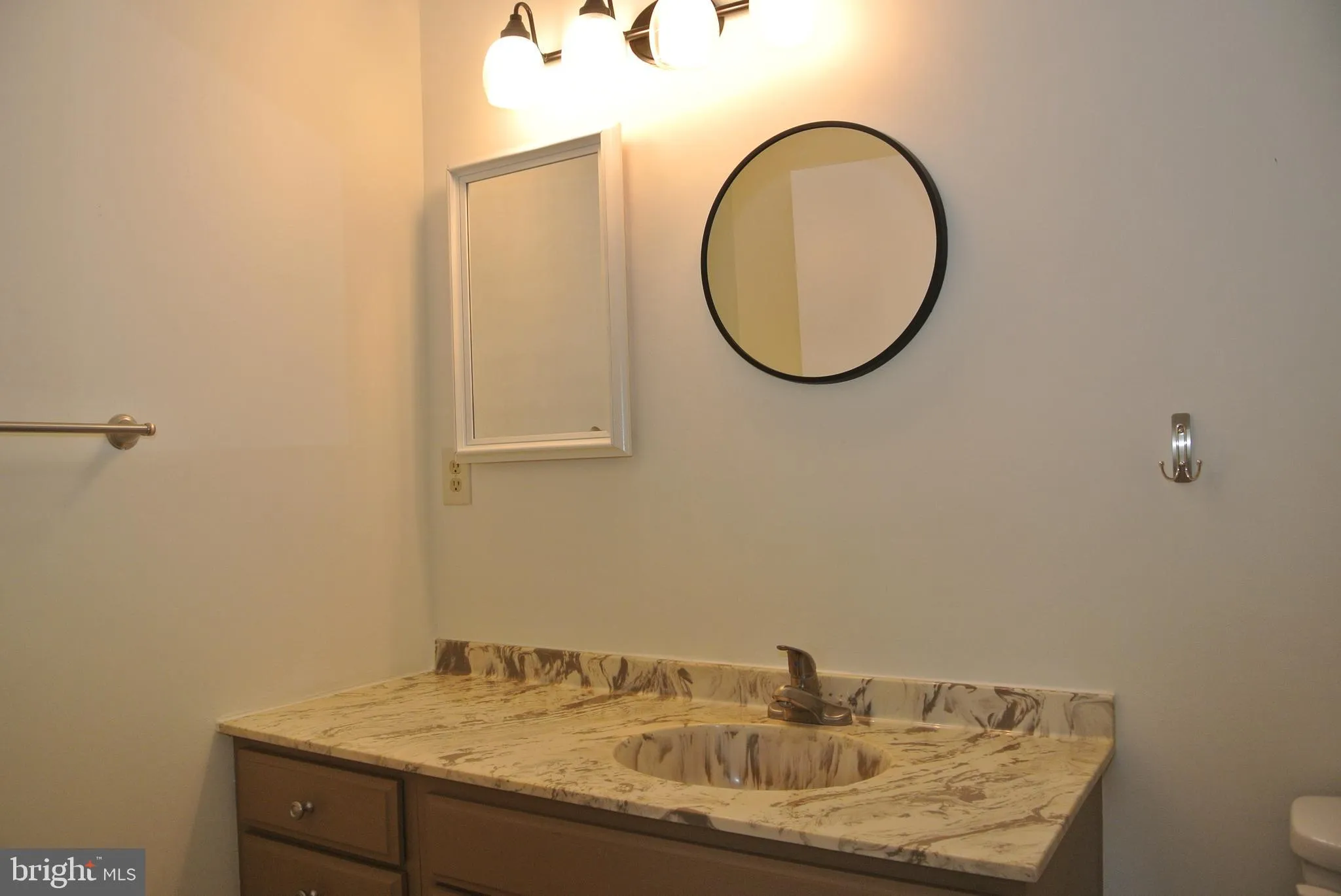 Lutherville Timonium, Maryland 21093, United States, 3 Bedrooms Bedrooms, ,4 BathroomsBathrooms,Residential,Active,119768