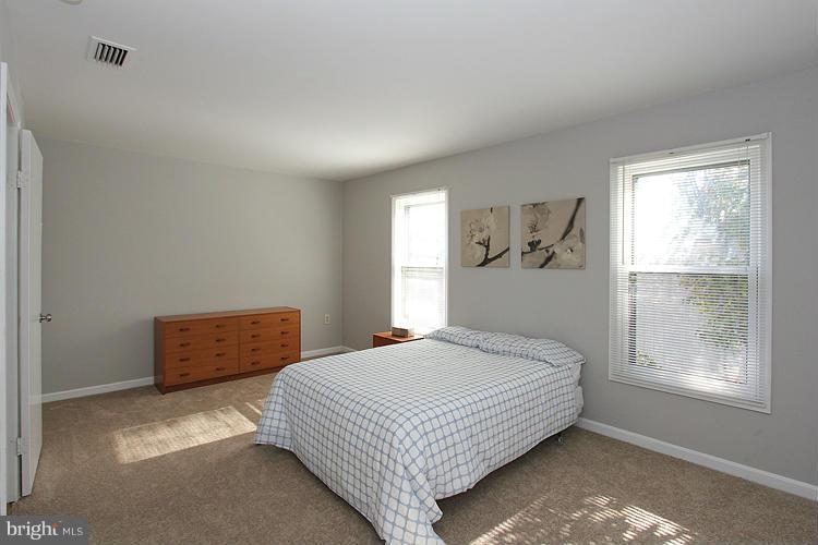 HERITAGE CROSSING - Residential