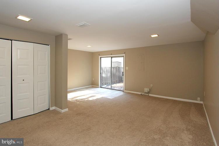 HERITAGE CROSSING - Residential