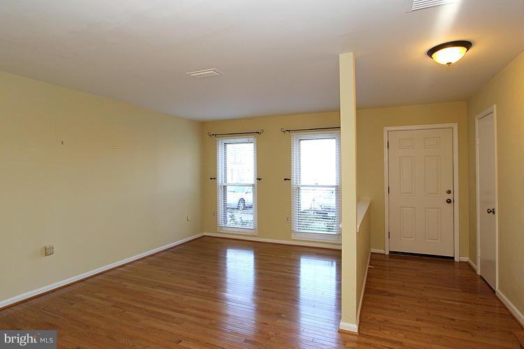 HERITAGE CROSSING - Residential