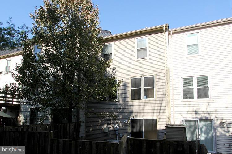 HERITAGE CROSSING - Residential