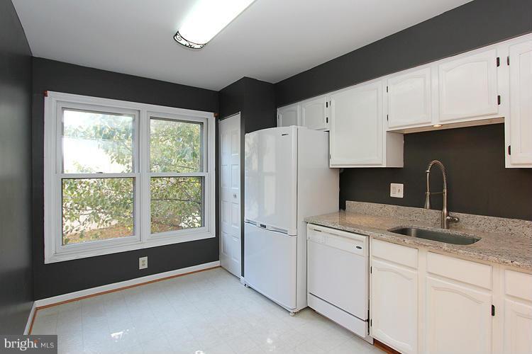 HERITAGE CROSSING - Residential