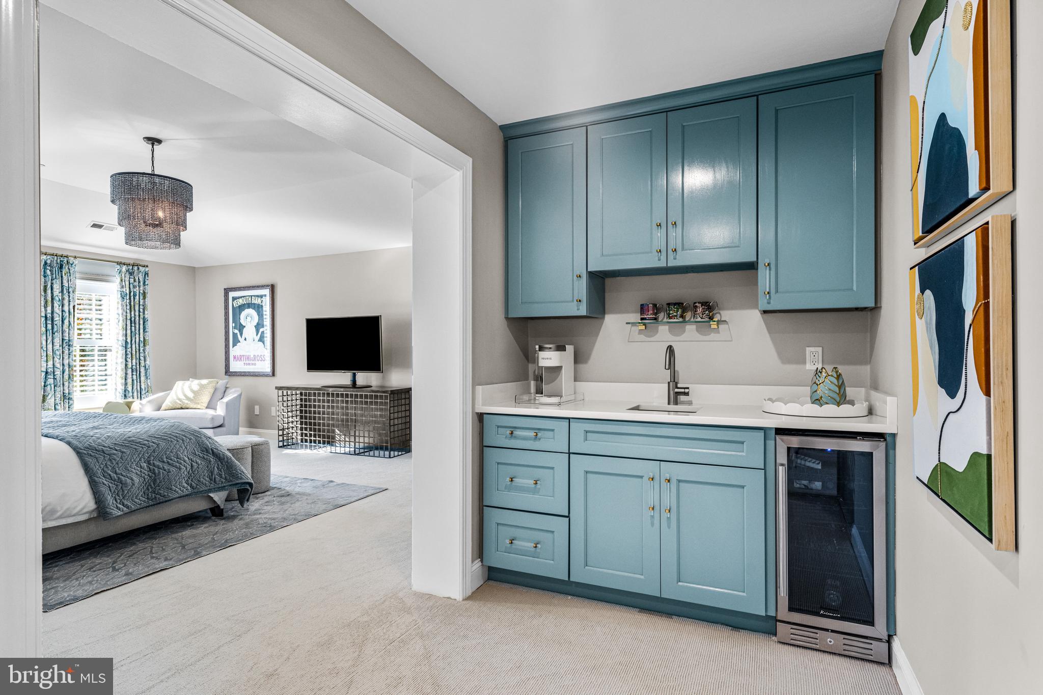 WHITEGATE - Residential