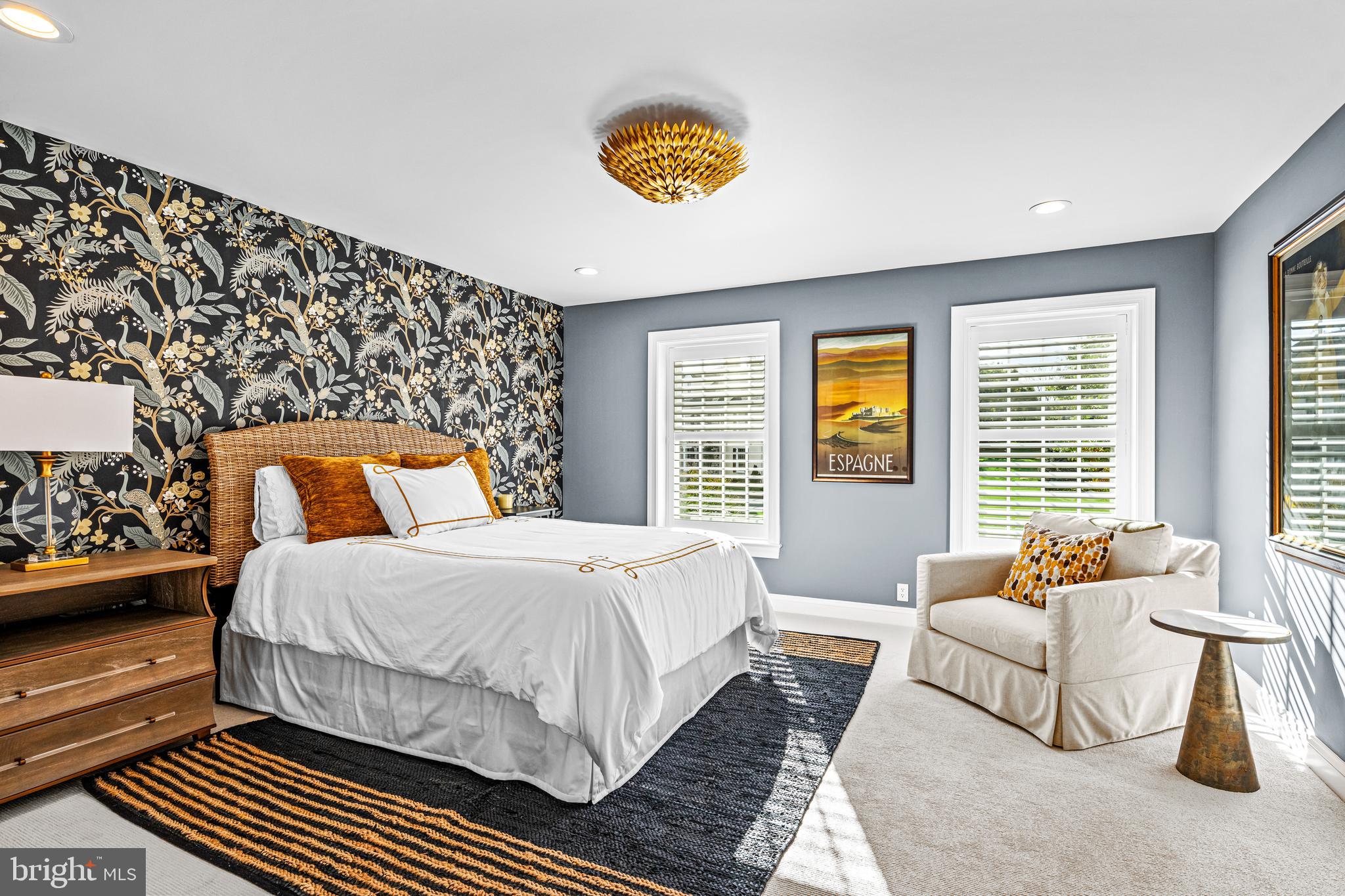 WHITEGATE - Residential