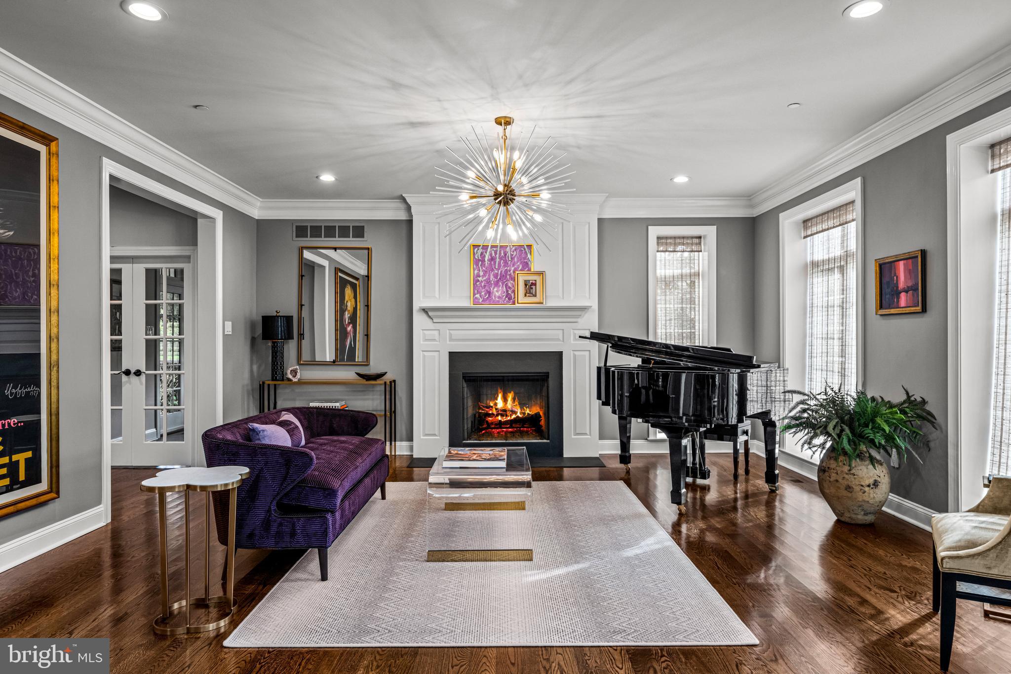 WHITEGATE - Residential