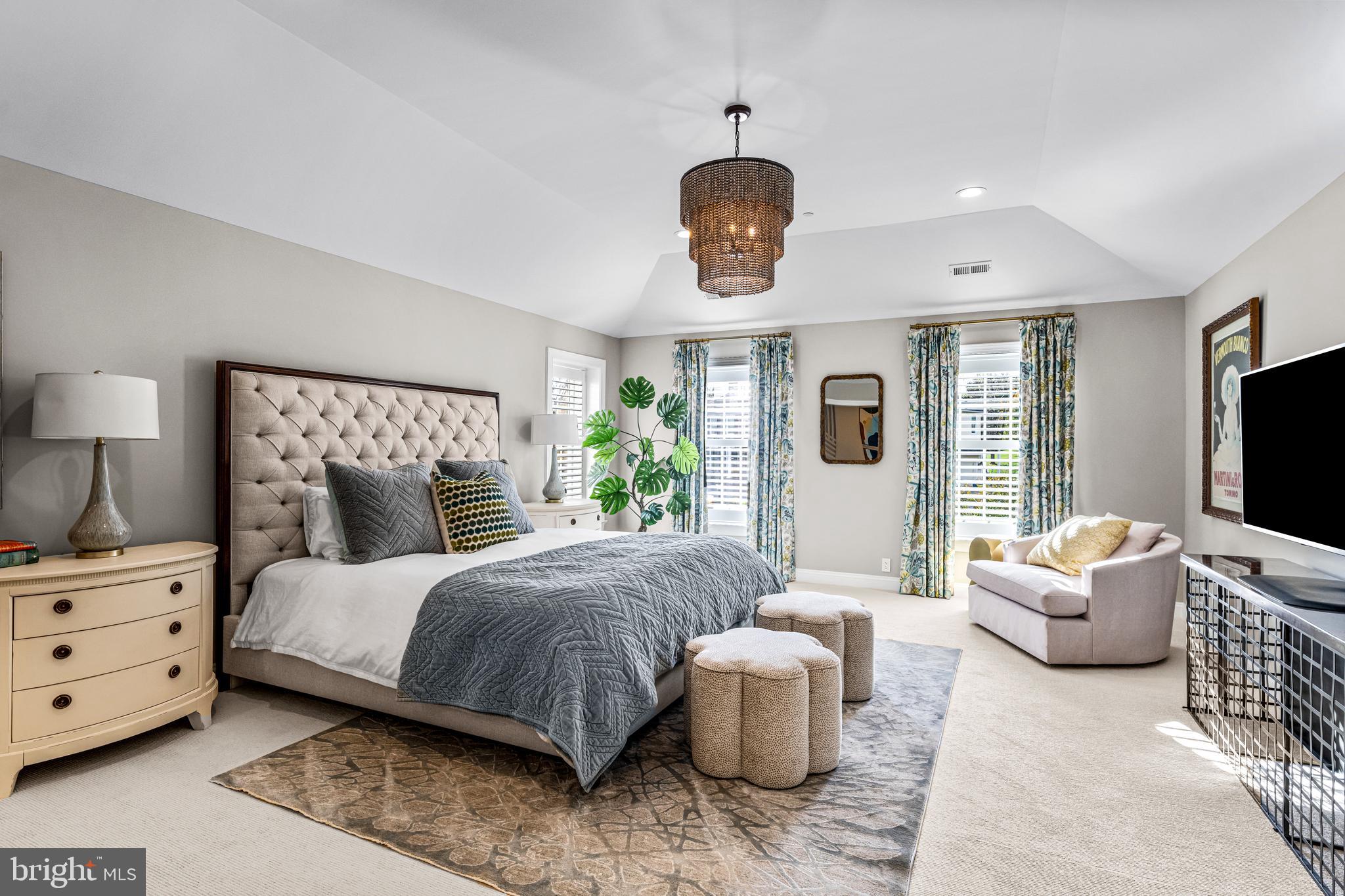 WHITEGATE - Residential