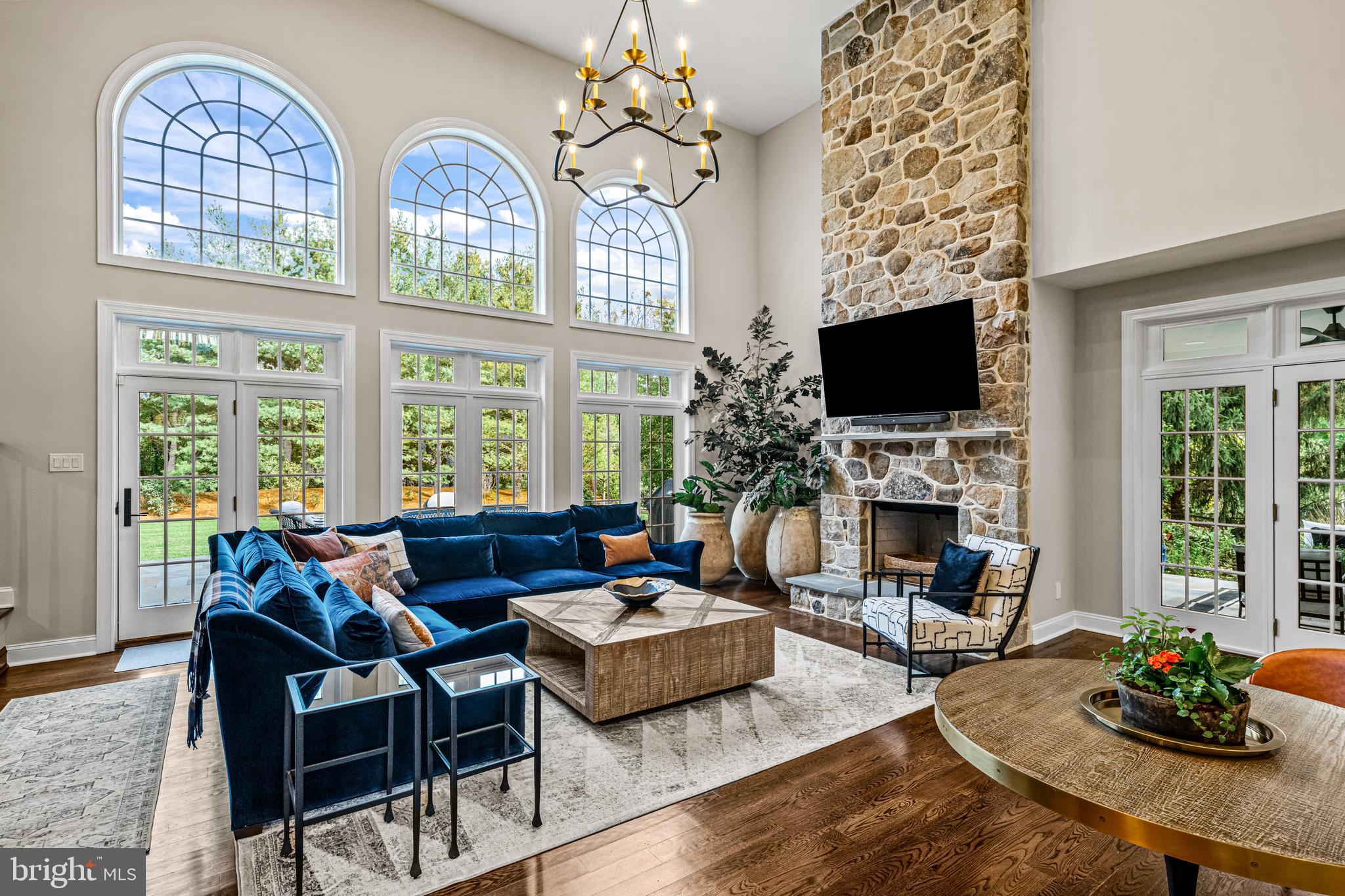 WHITEGATE - Residential