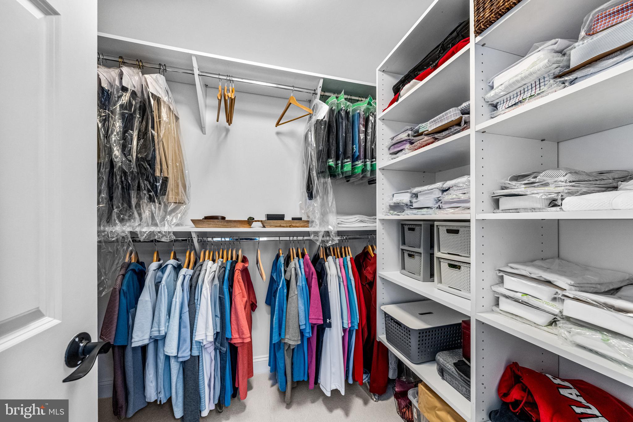 WHITEGATE - Residential