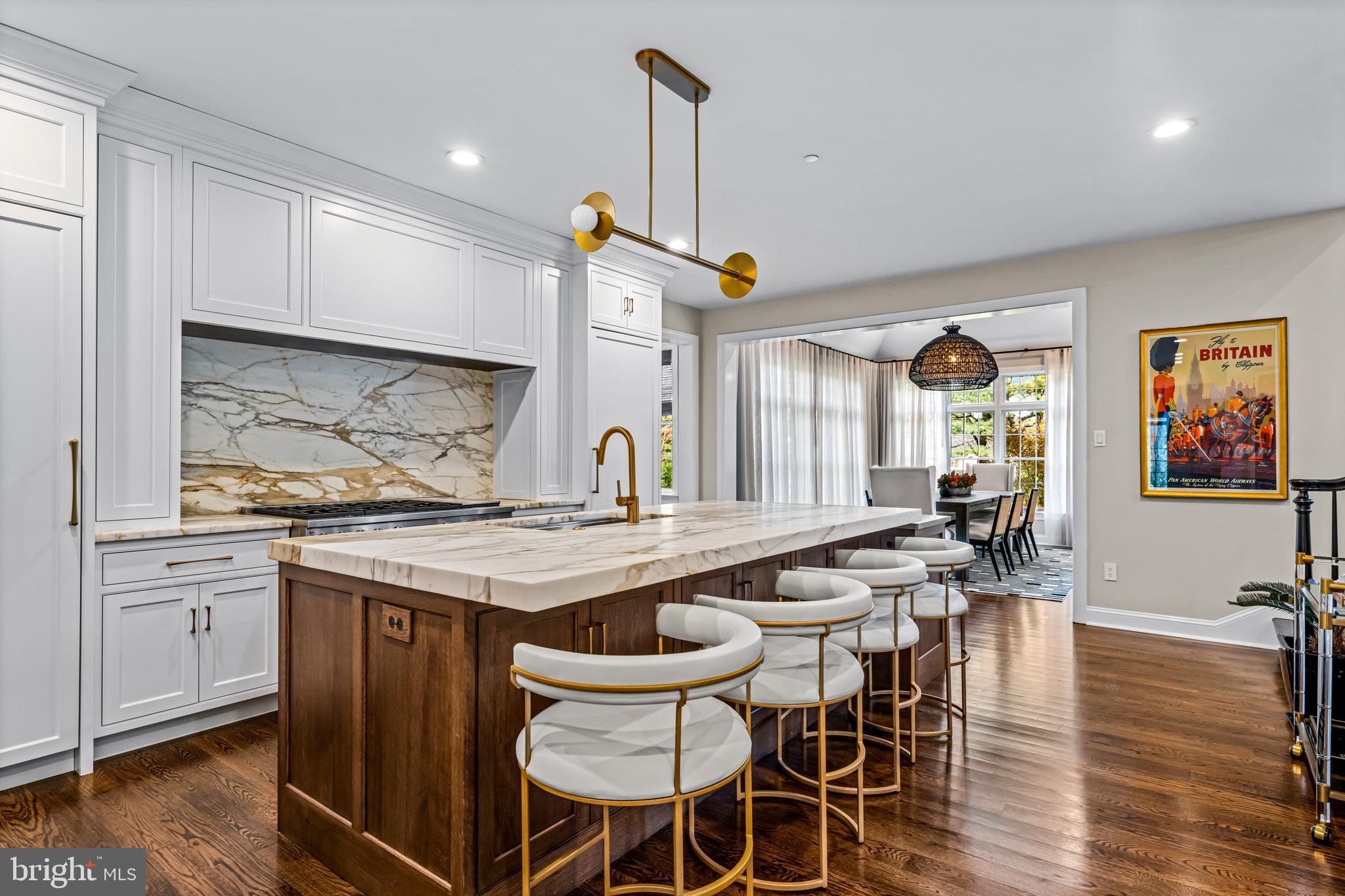 WHITEGATE - Residential