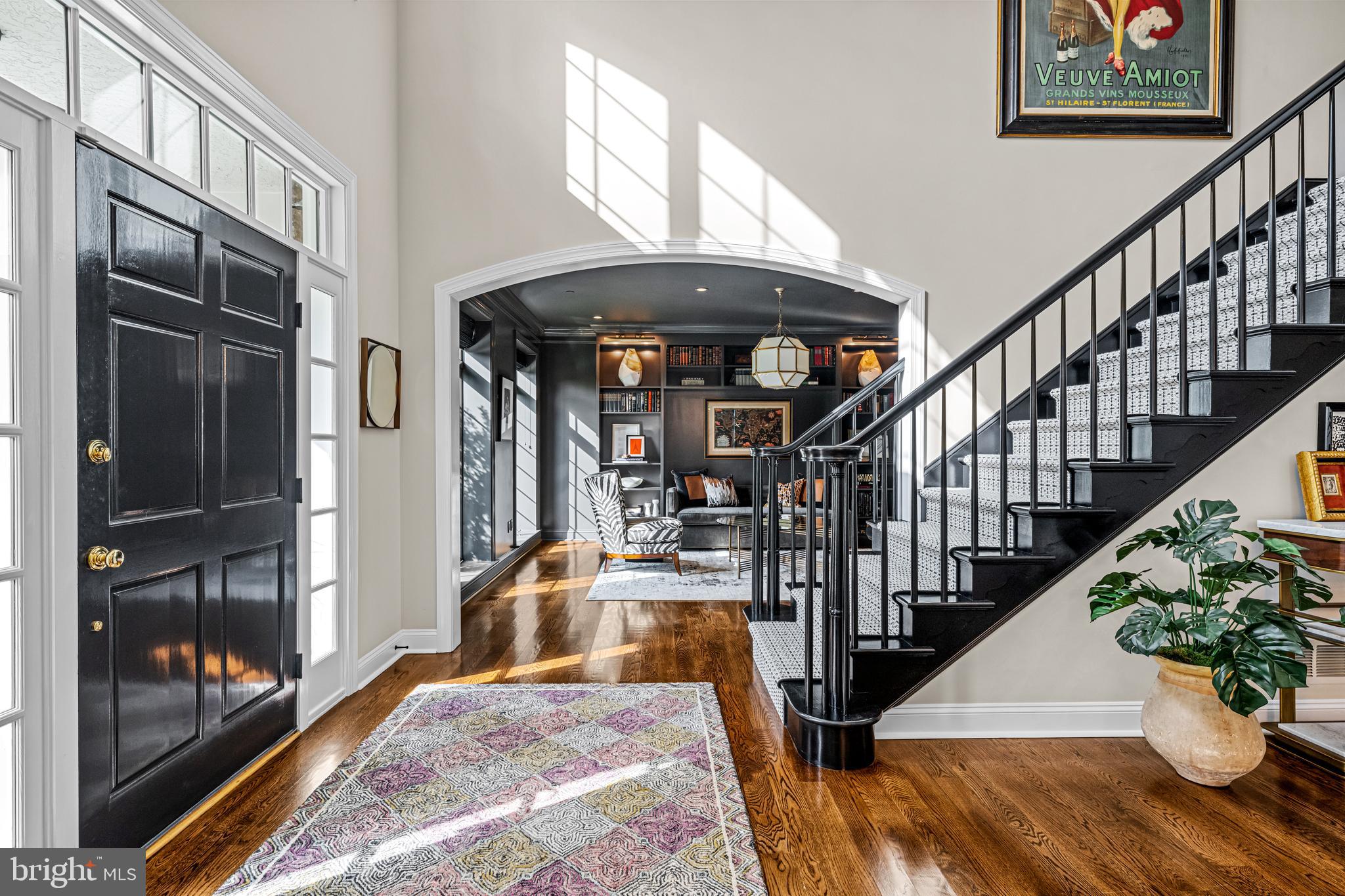 WHITEGATE - Residential