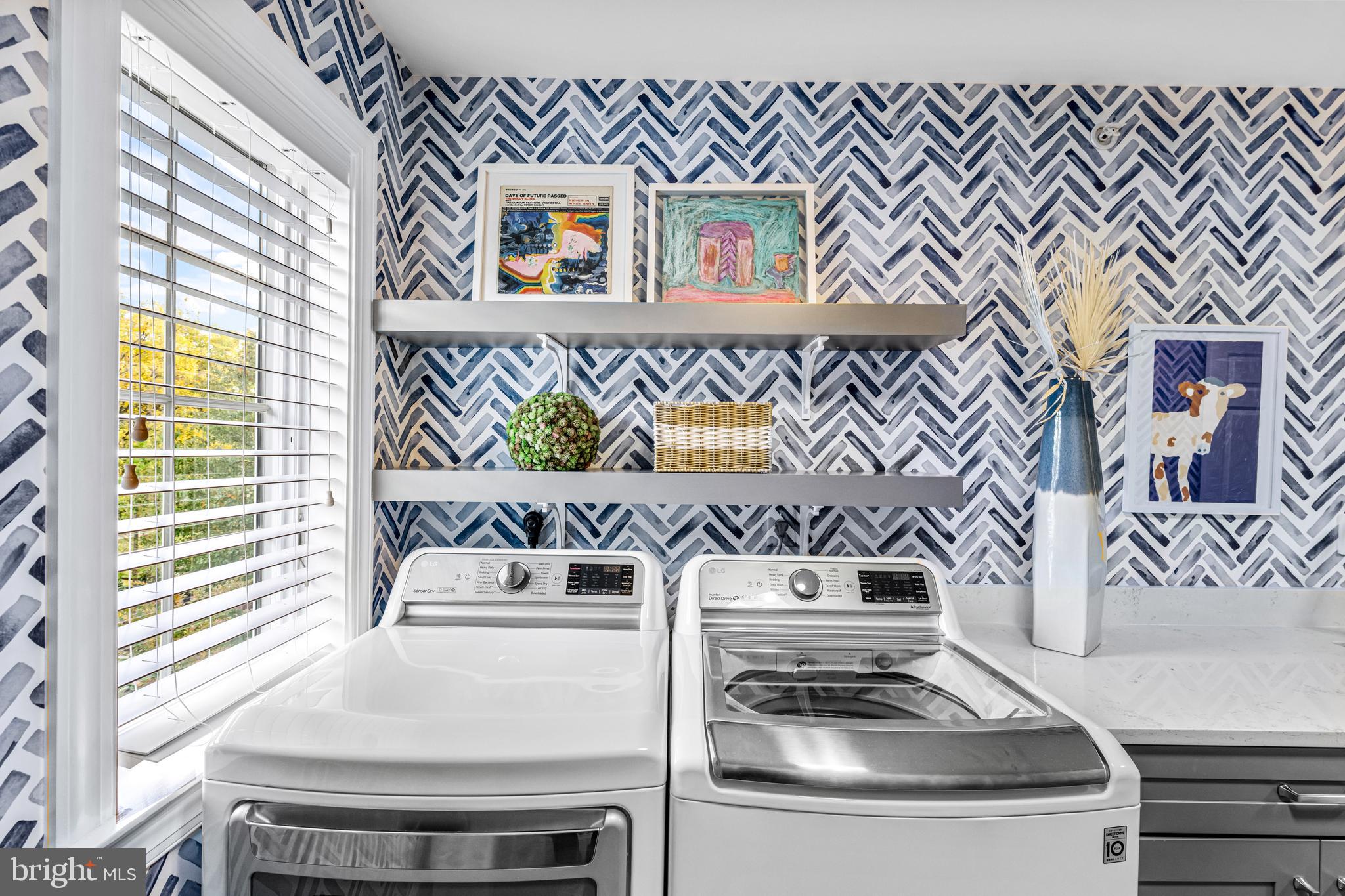 WHITEGATE - Residential