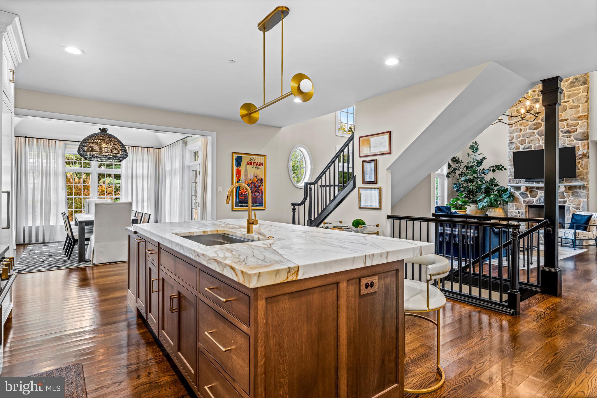 WHITEGATE - Residential