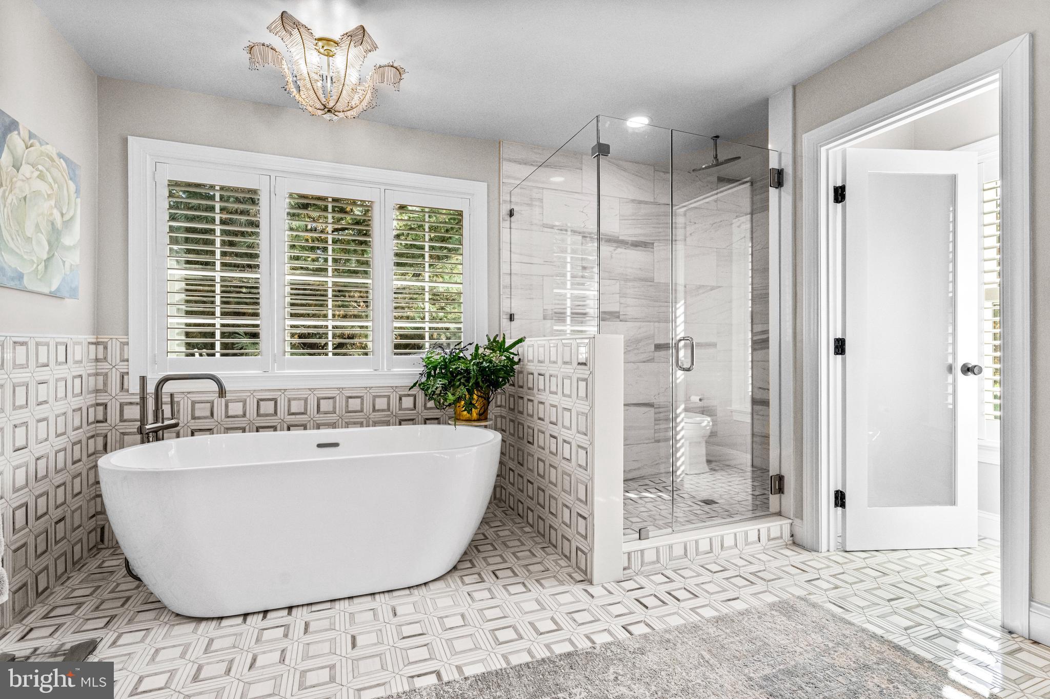 WHITEGATE - Residential