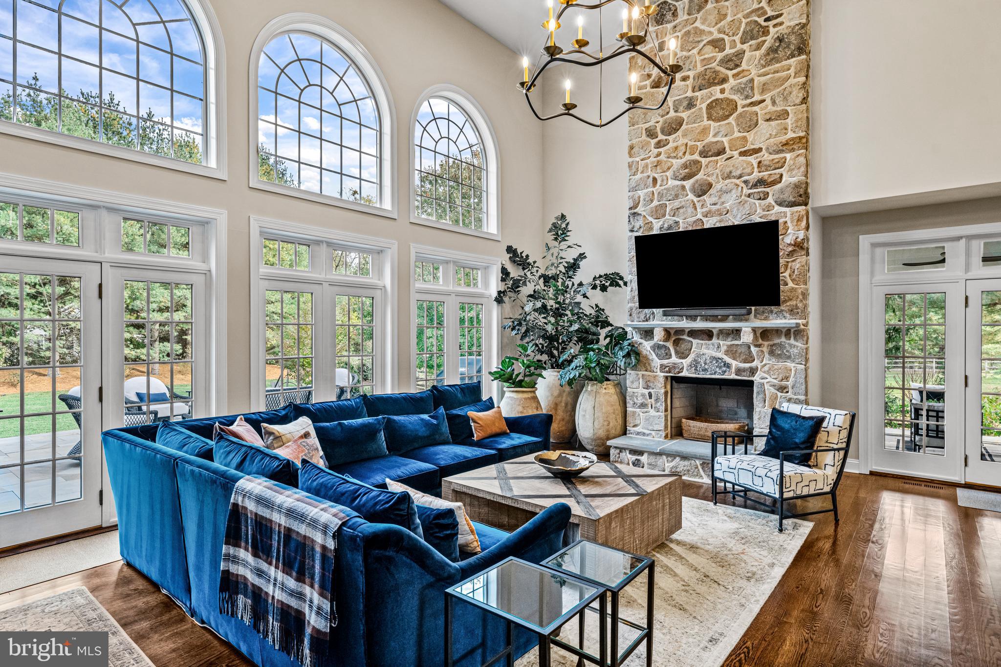 WHITEGATE - Residential